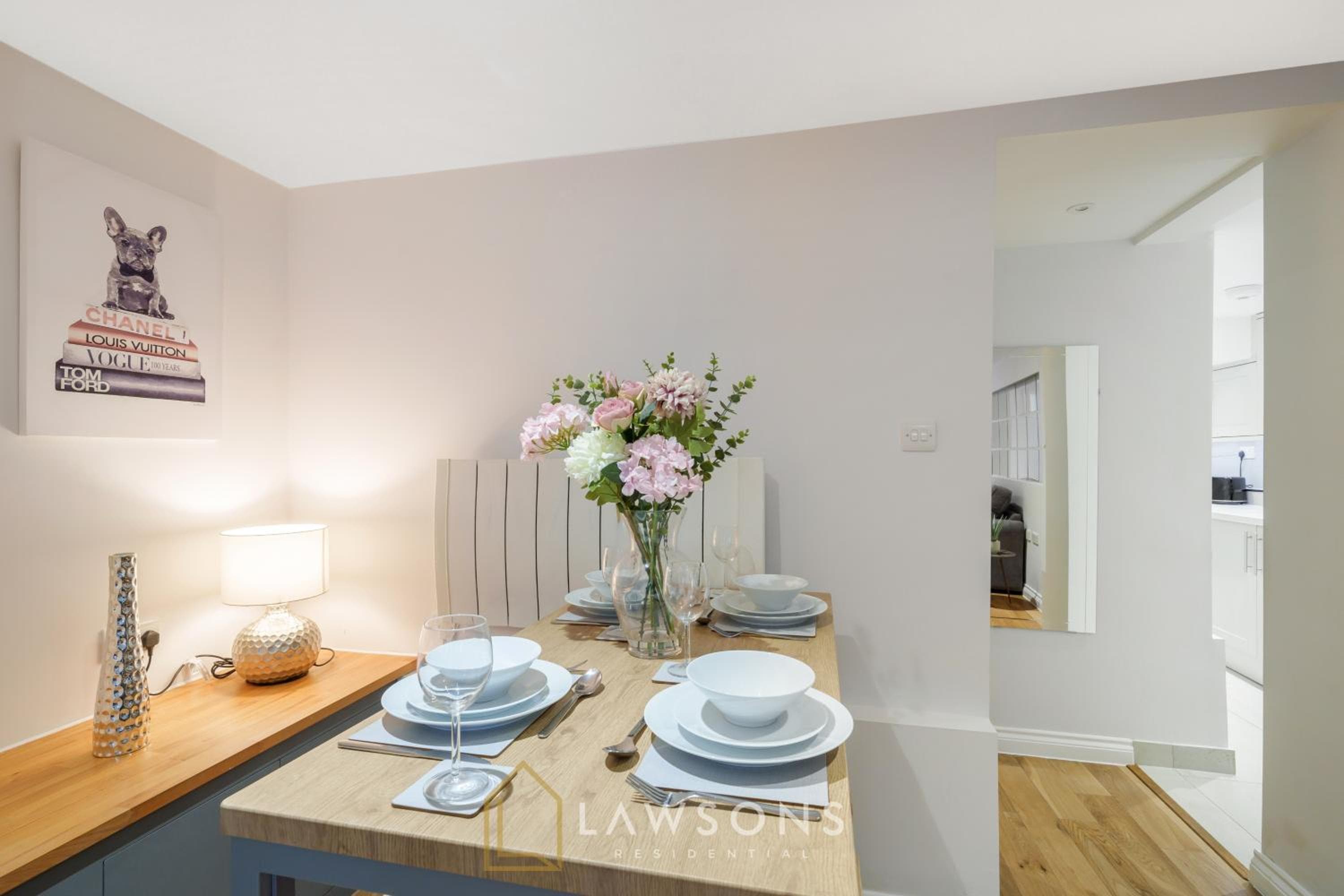 Your Windsor Retreat, 1Bed, 1Bath, Free Parking