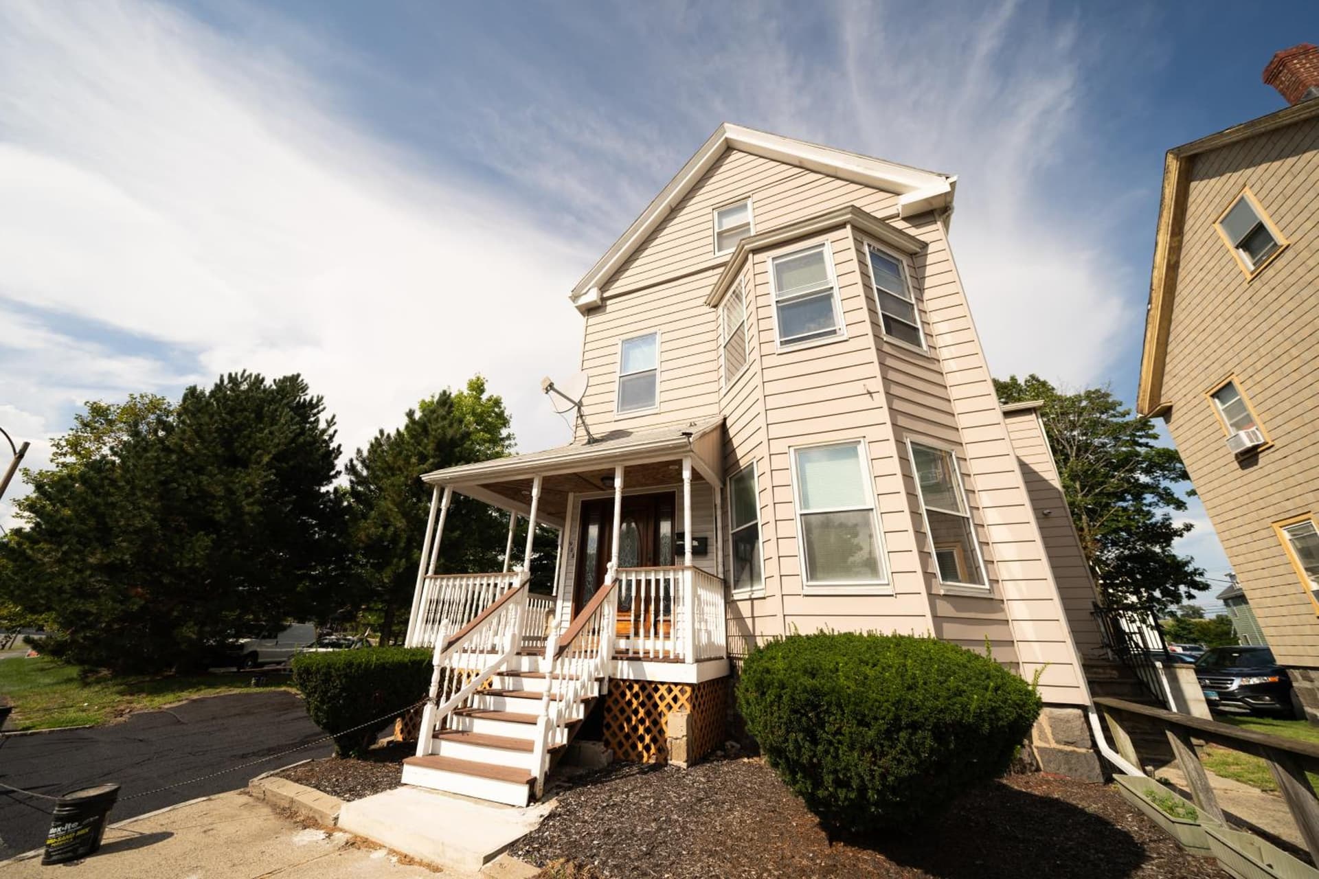 988-Cozy, Lovely and Renovated 4BR-2BA apartment in Boston