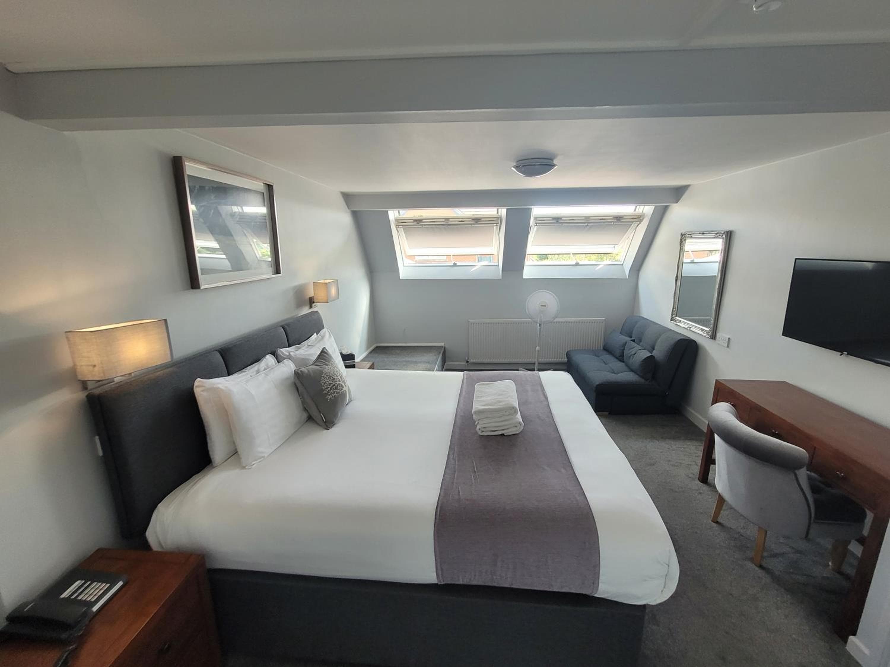 The Beeches Hotel & Leisure Club 2