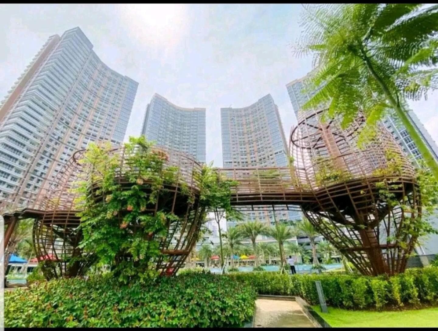 Studio Sea View Apartment at Gold Coast PIK by MYsweethome