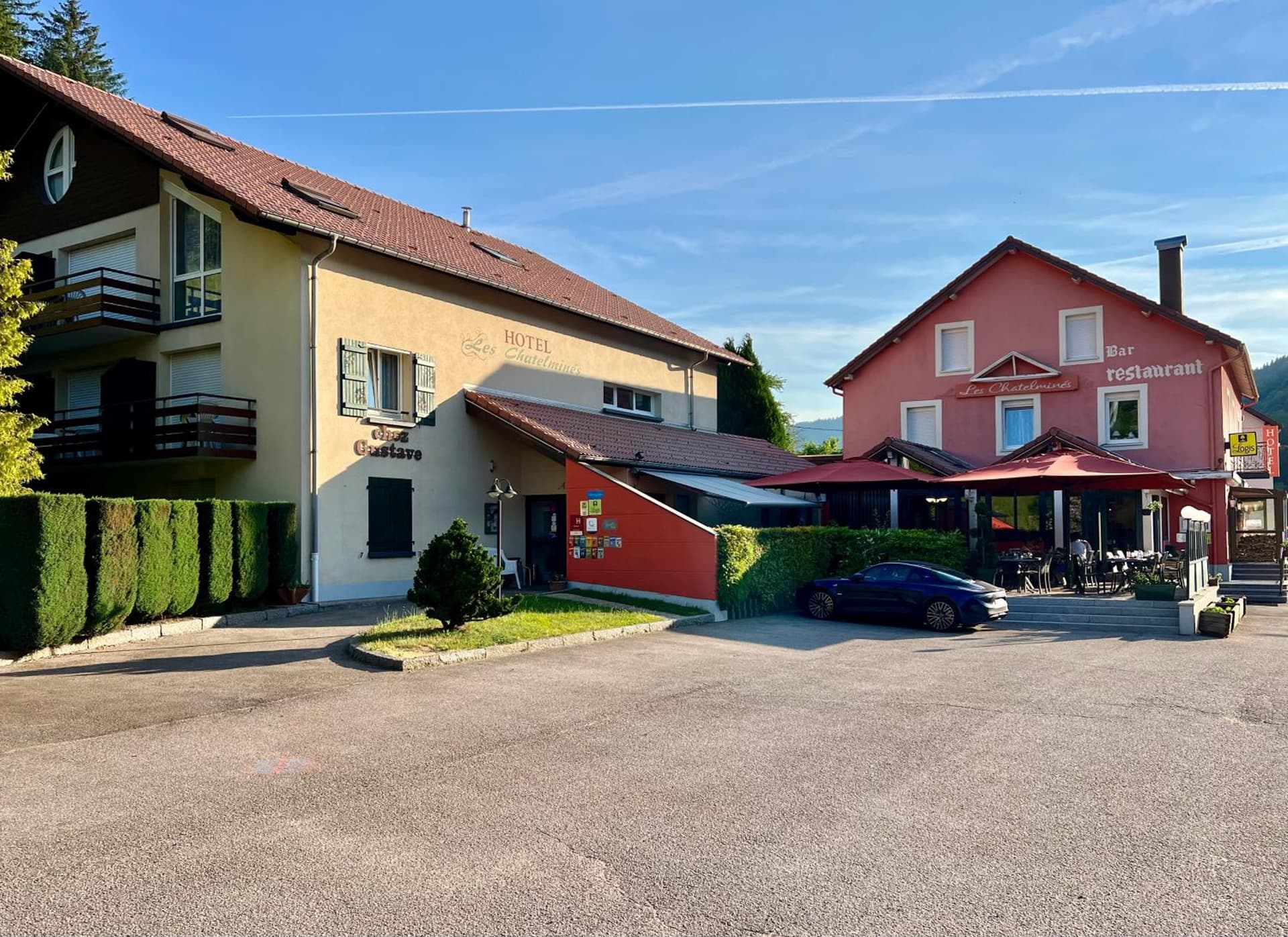 Logis Hôtel les Chatelminés