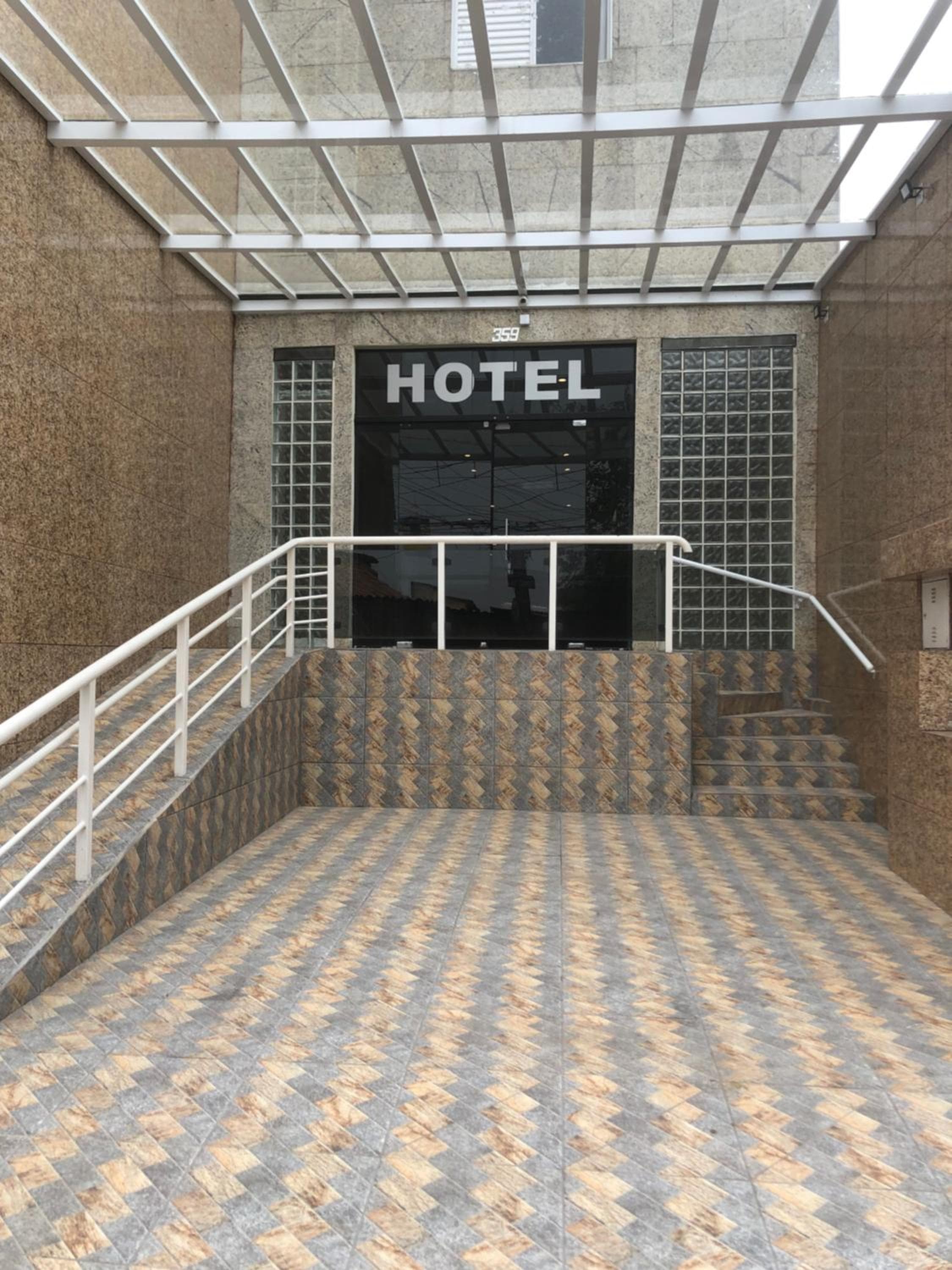 Attriun Hotel