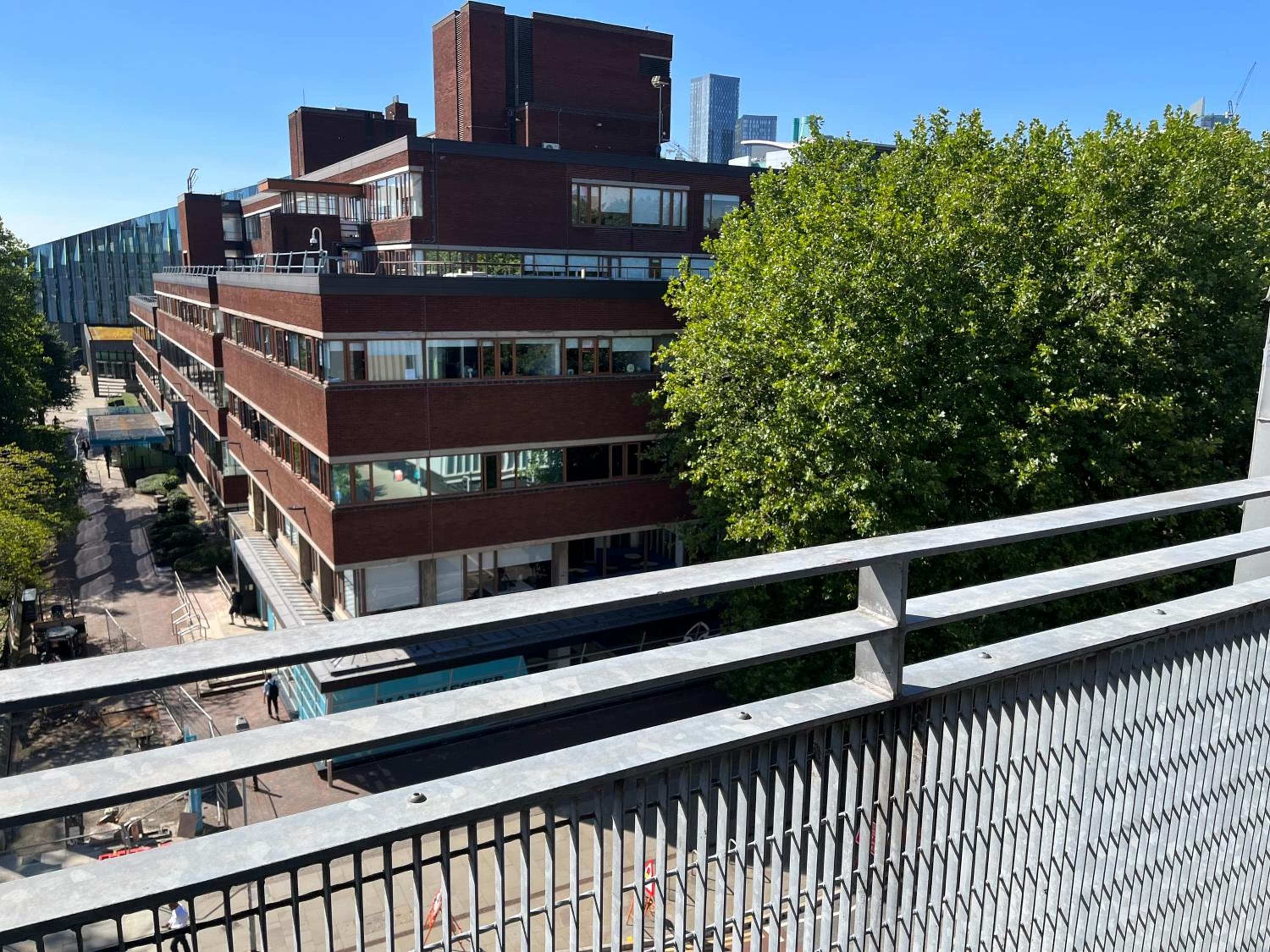 Luxury Penthouse Skyline Views Central Manchester
