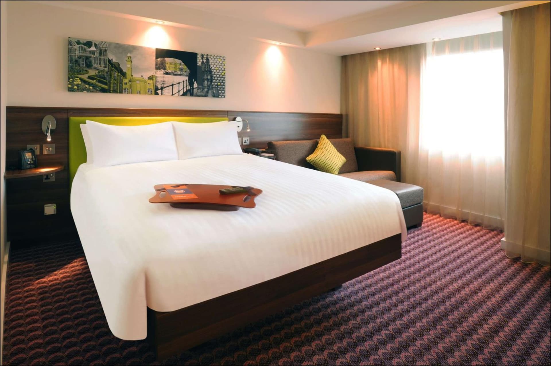 Hampton by Hilton Birmingham Broad Street 5