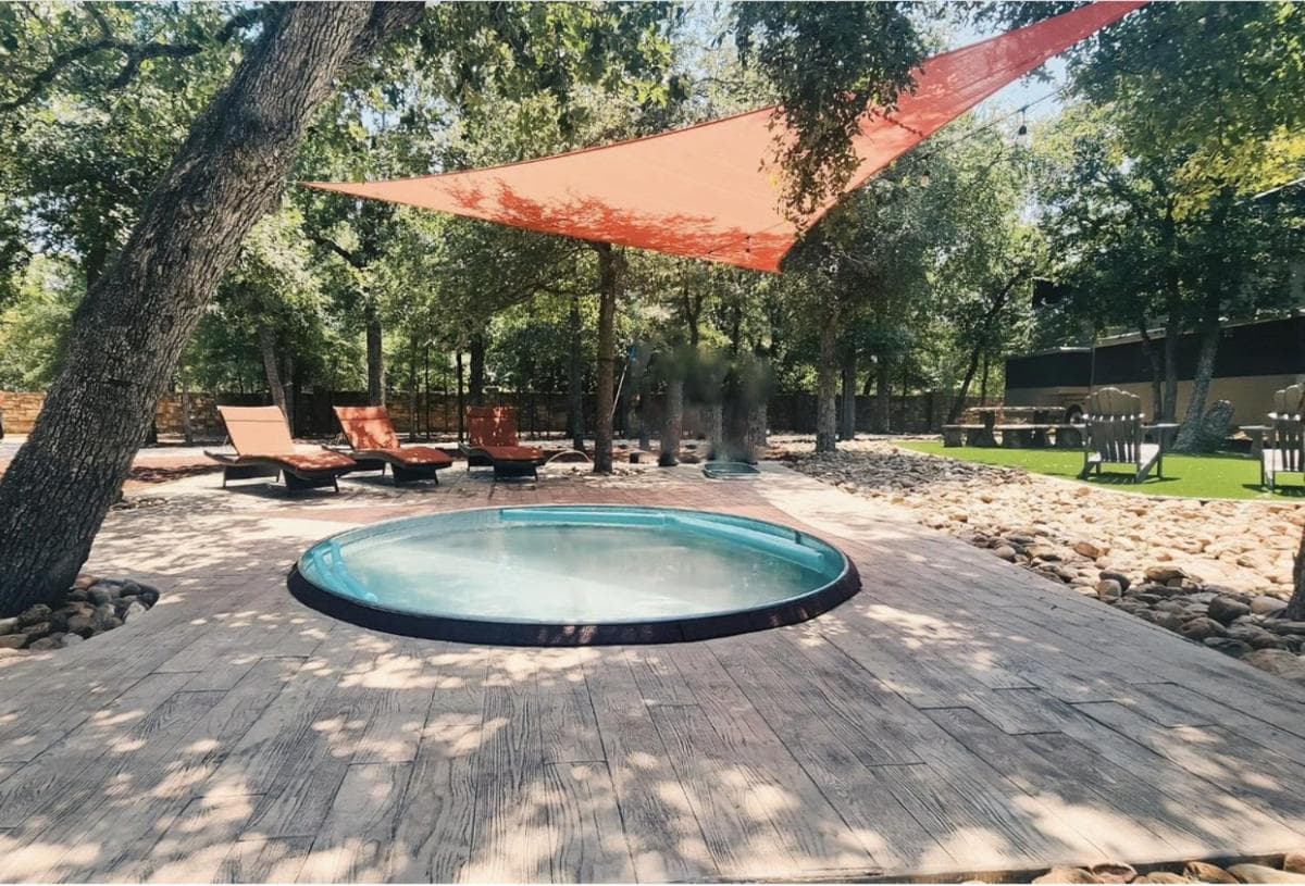7744 Ranch Glamping Resort