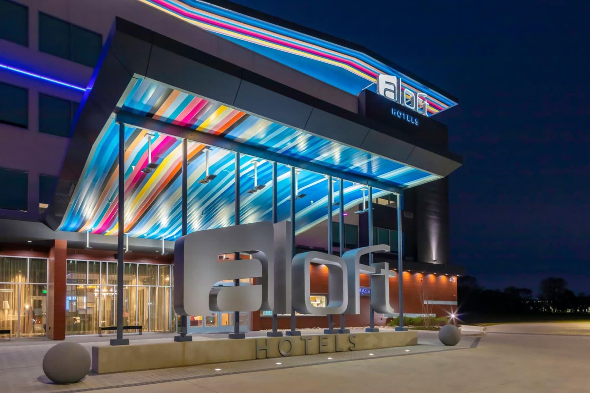 Aloft by Marriott Dallas Arlington South
