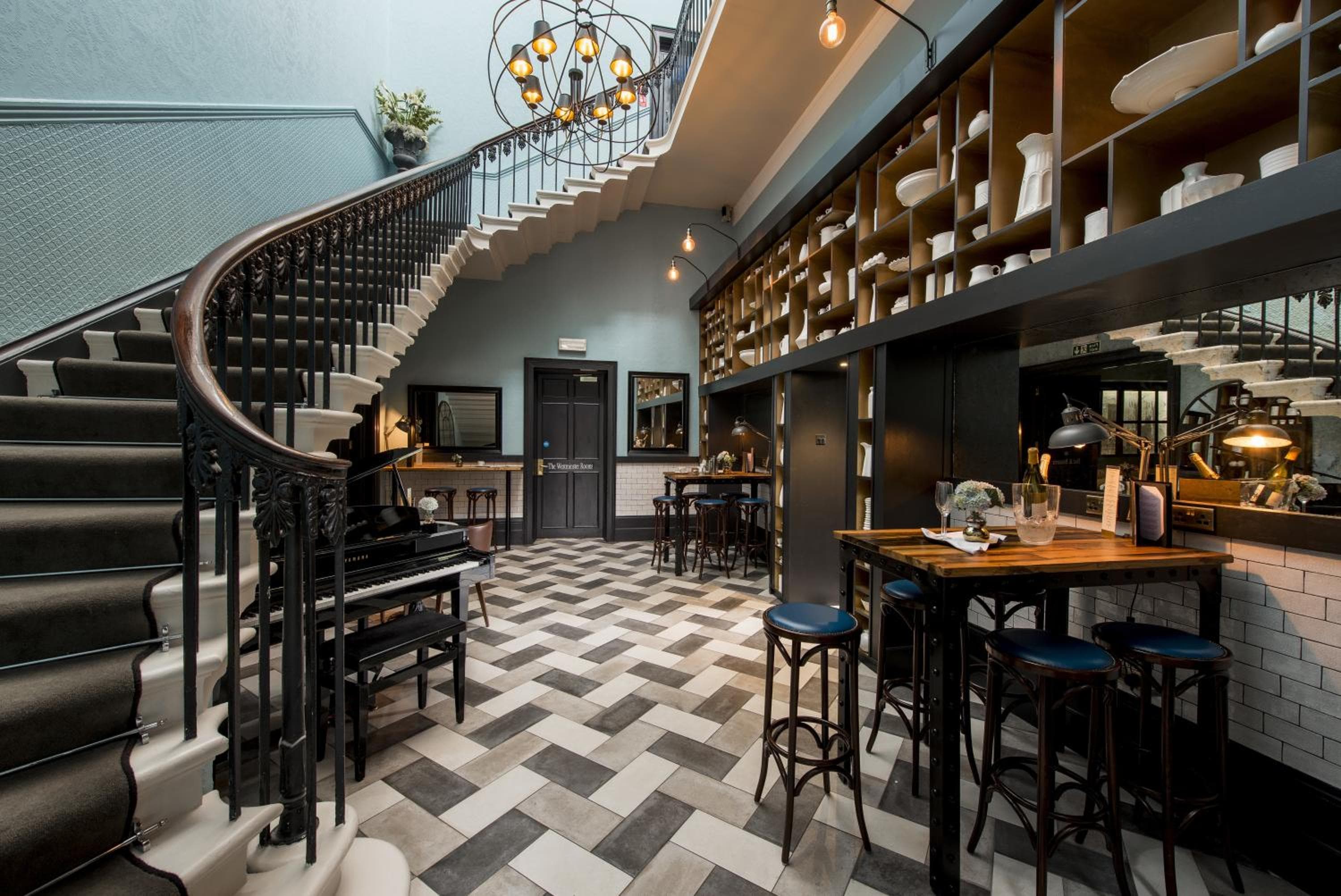 The Churchill Hotel 4