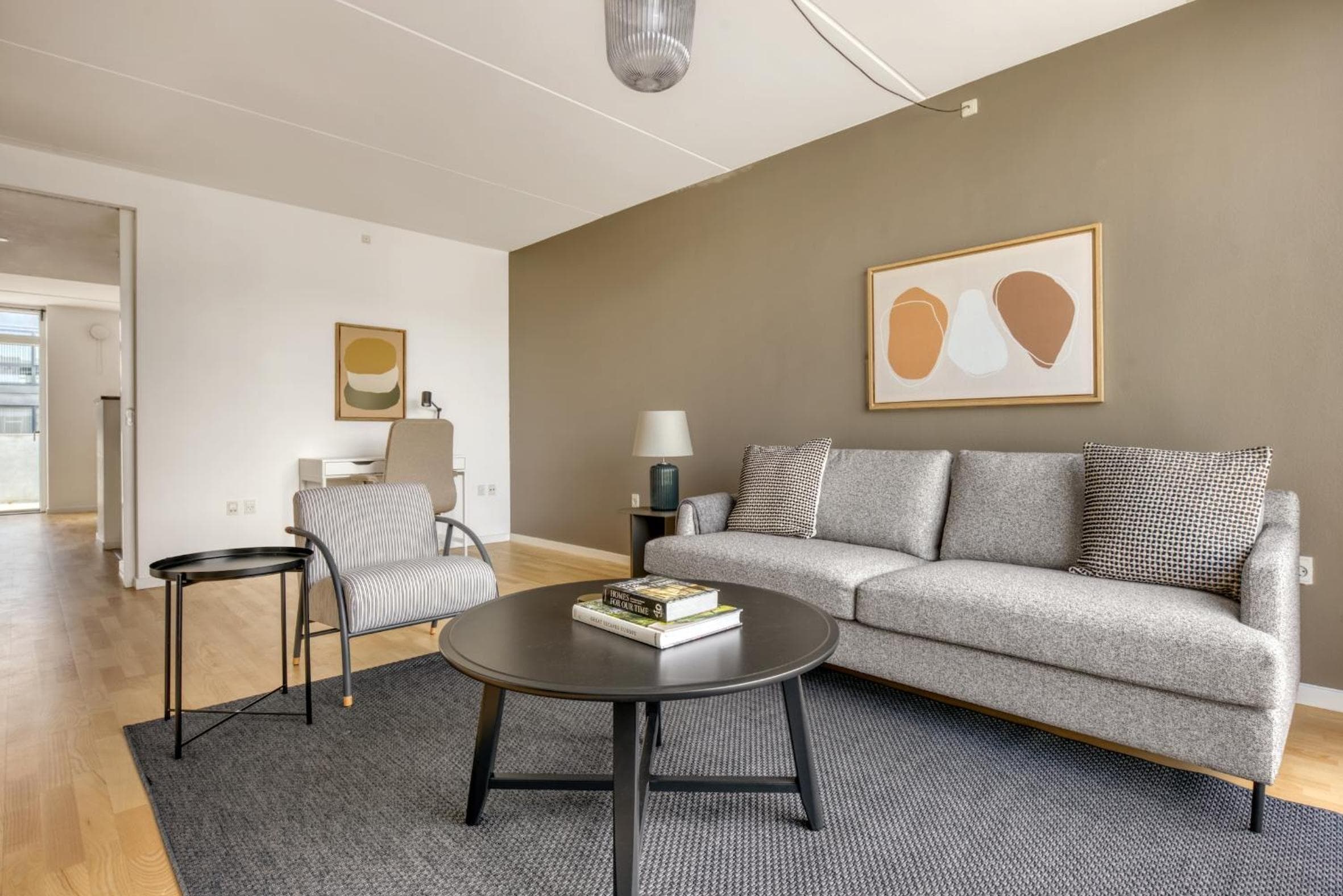 Amazing Two Bedroom Apartment in Urban Area