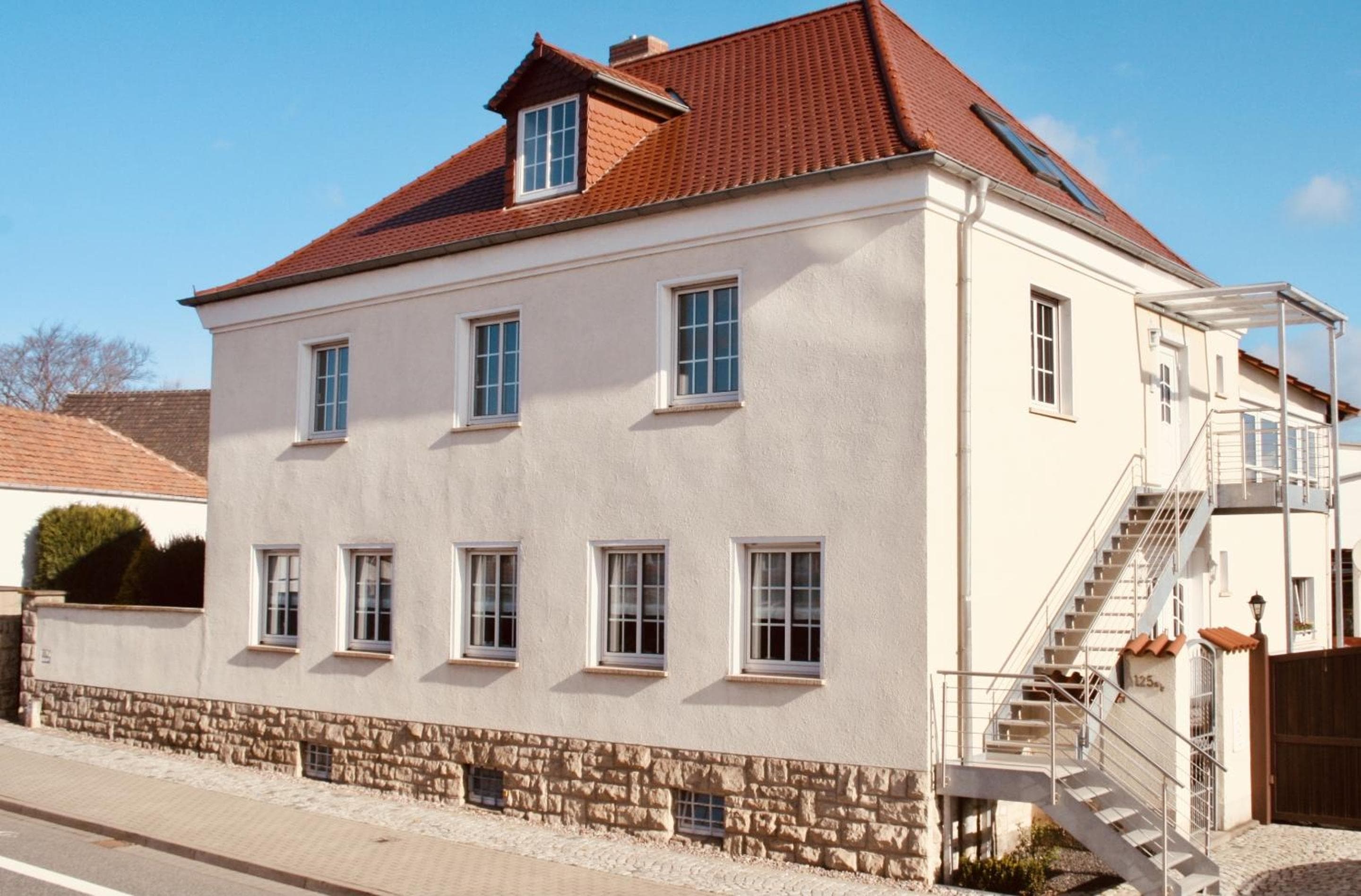 CASA REHSE Apartment Hubert
