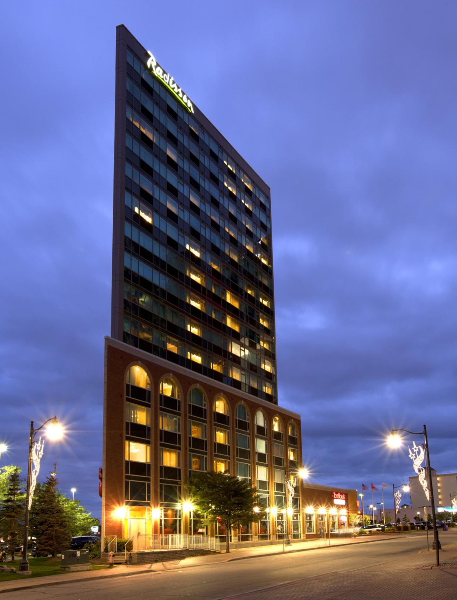 Niagara Fallsview Hotel