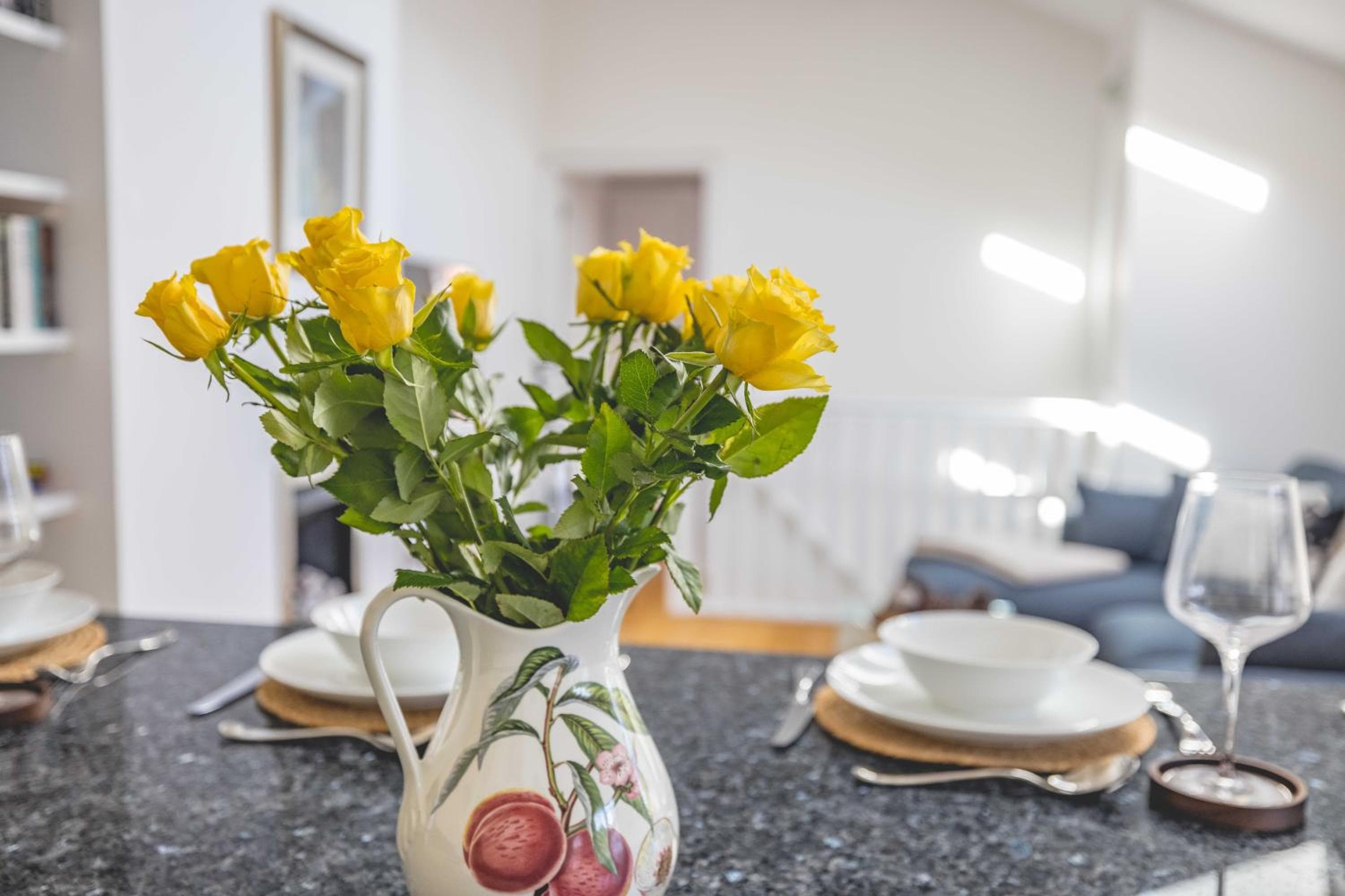 Windsor Gem: 1-Bed Oasis Near Castle