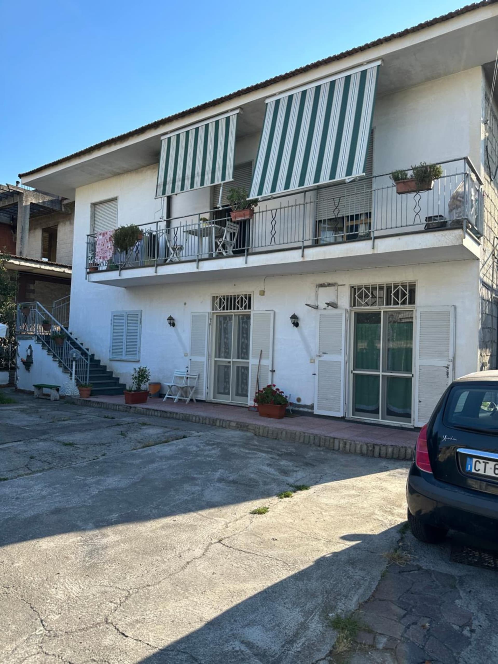 In famiglia appartamento con parcheggio gratuito vicino agli Scavi di Pompei e Costiera Amalfitana - ideale per gruppi e famiglie