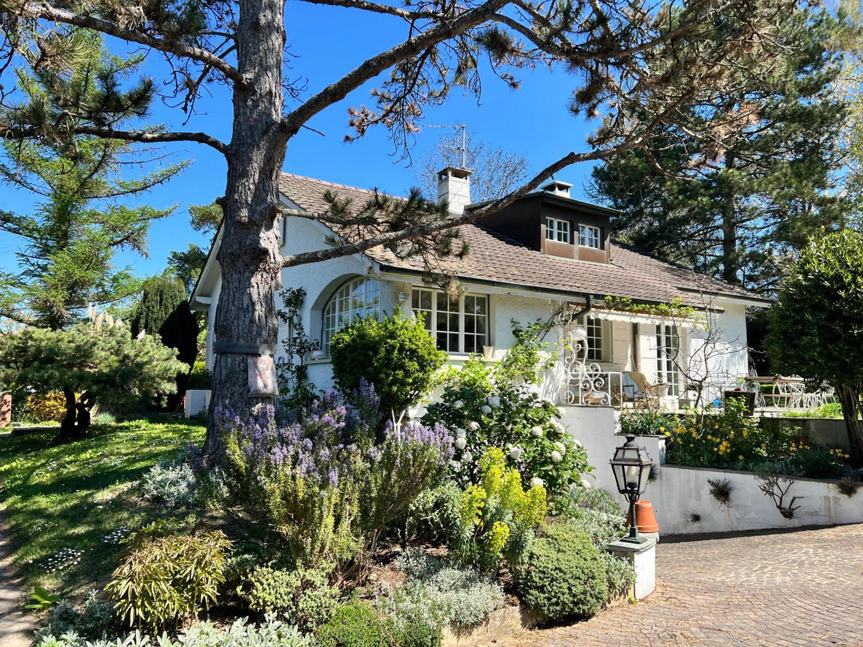 Le Cottage