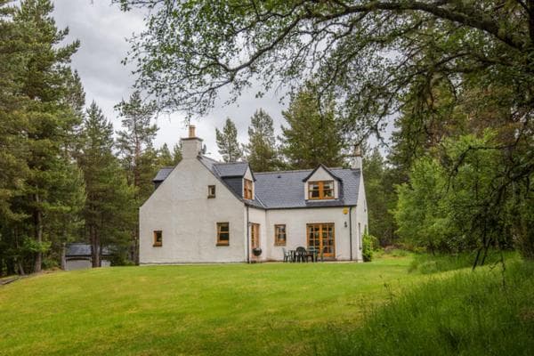 Rymore Wood Lodge - Seasgair Lodges