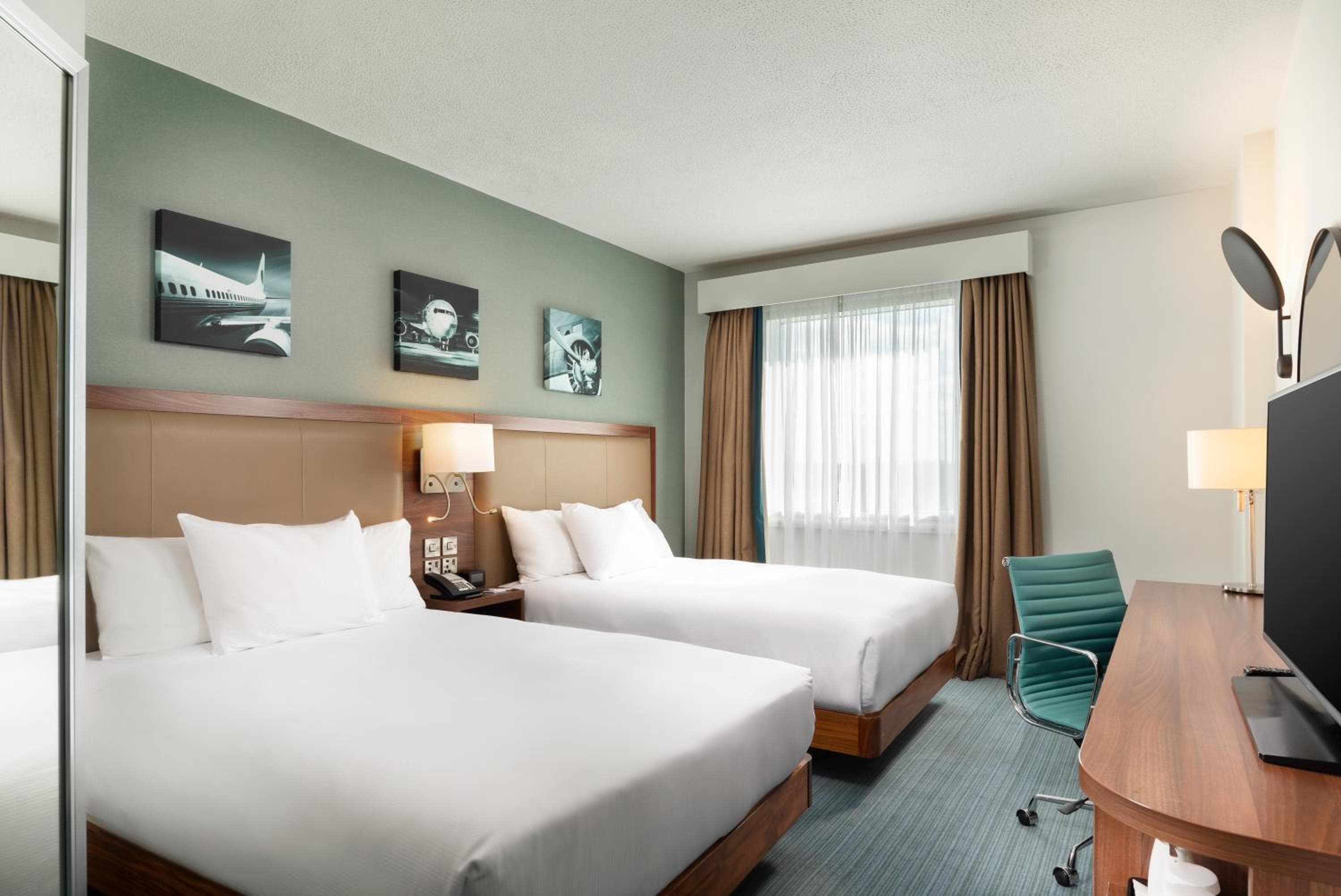 Hilton Garden Inn London Heathrow Airport 3