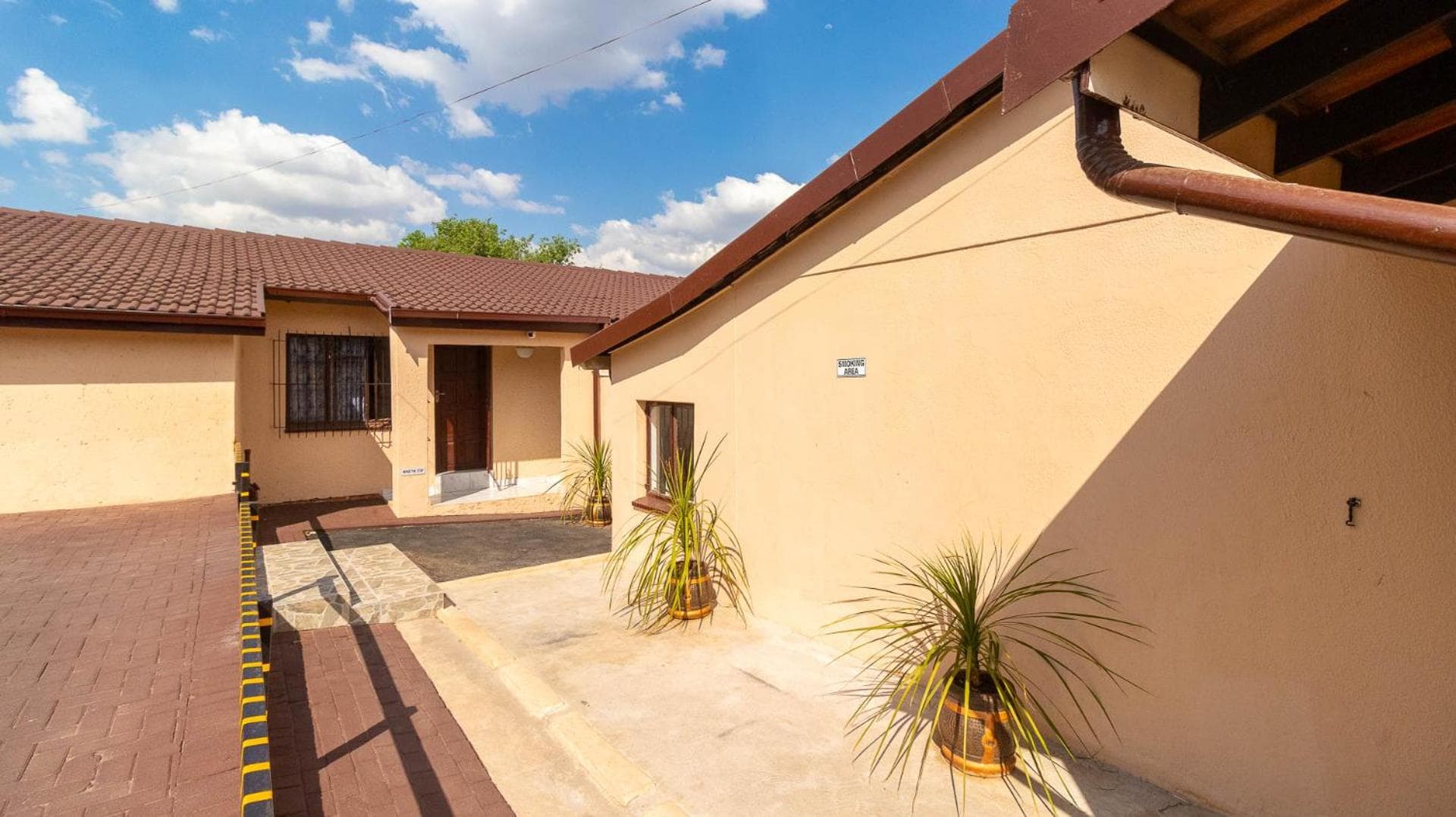 Meredale Lodge
