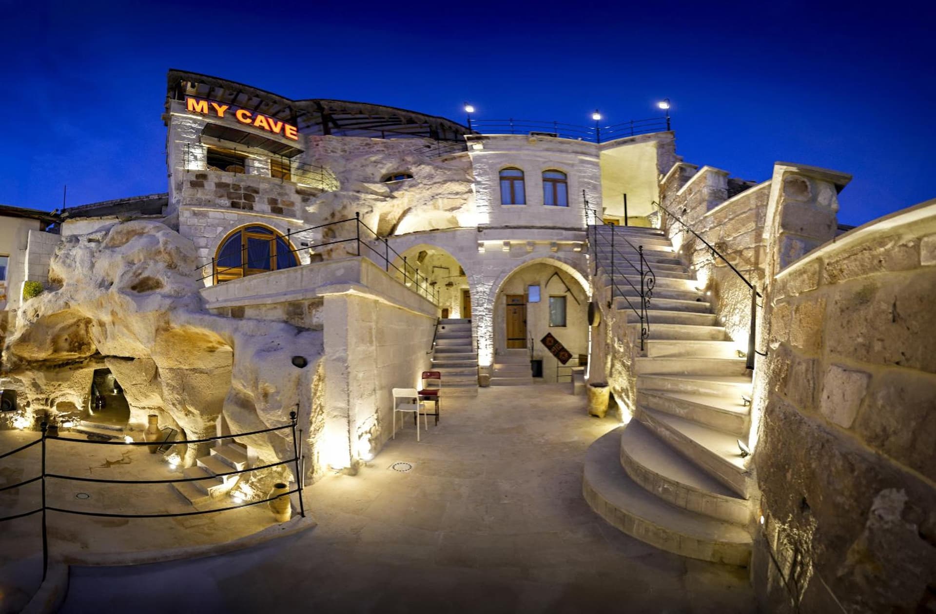 My Cave Suites