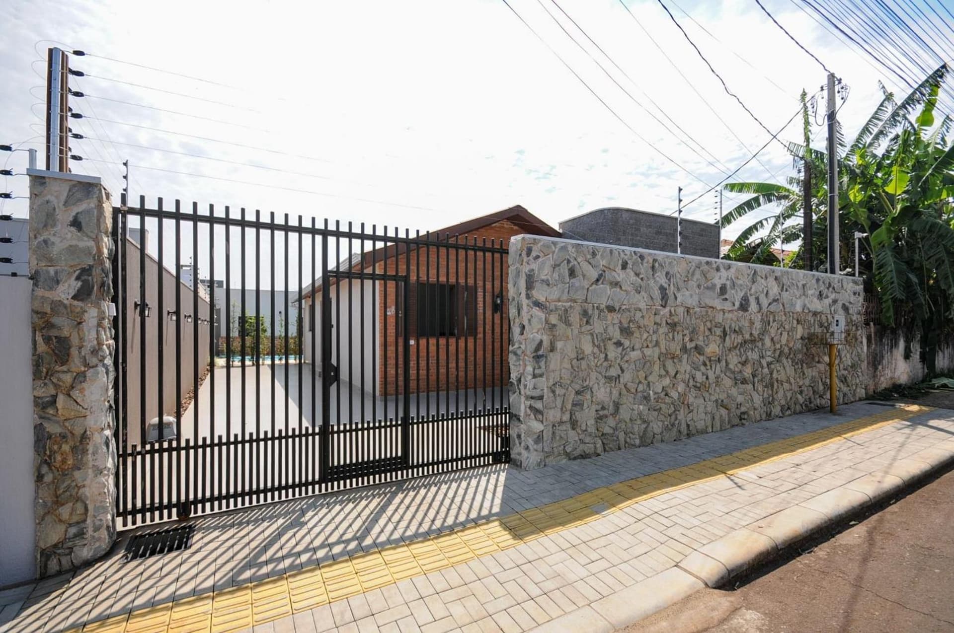 16 Hóspedes - Piscina Àgua Salgada e Área Gourmet