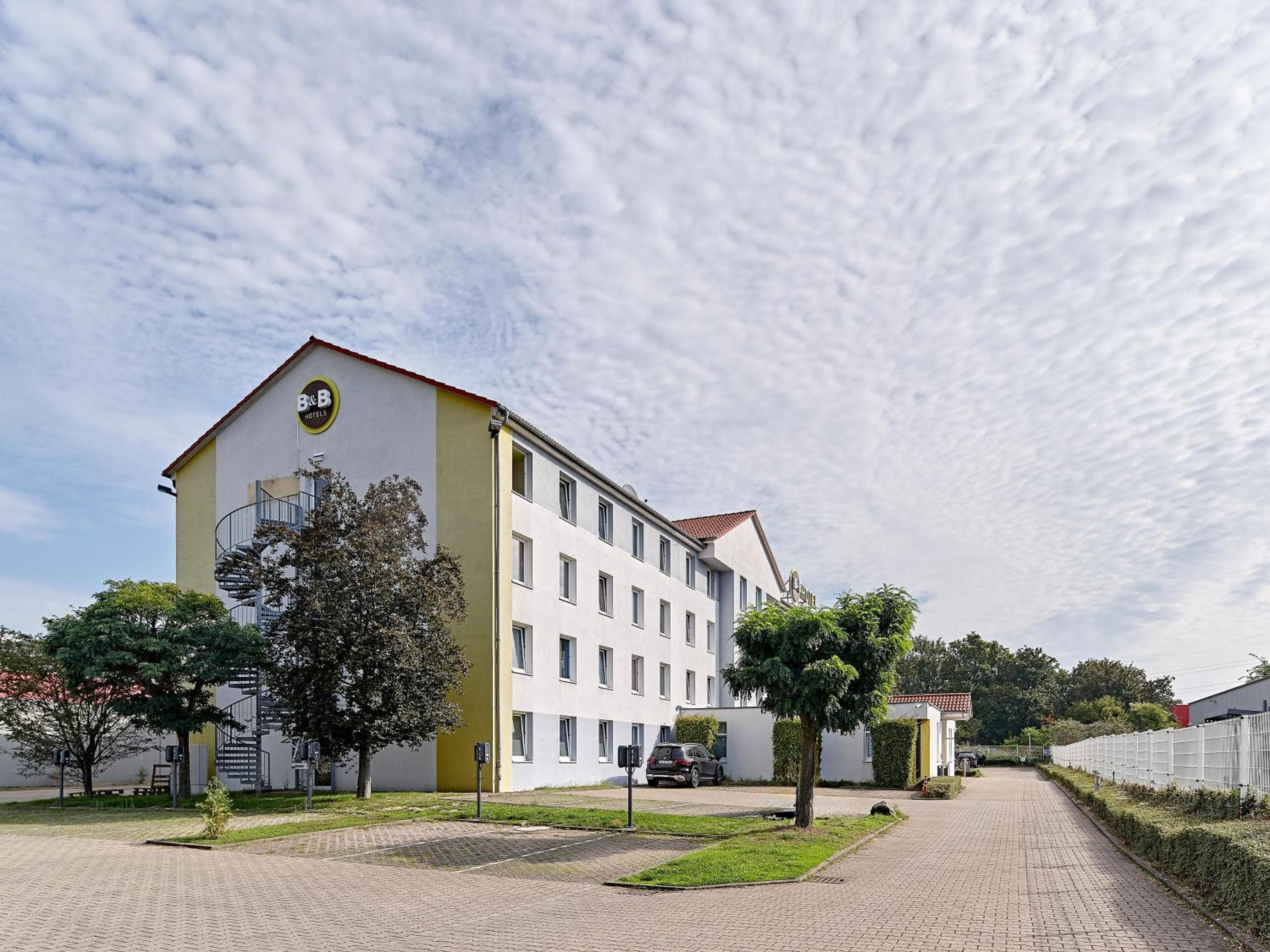 B&B Hotel Köln-Airport