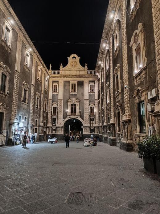La porta di mezzo