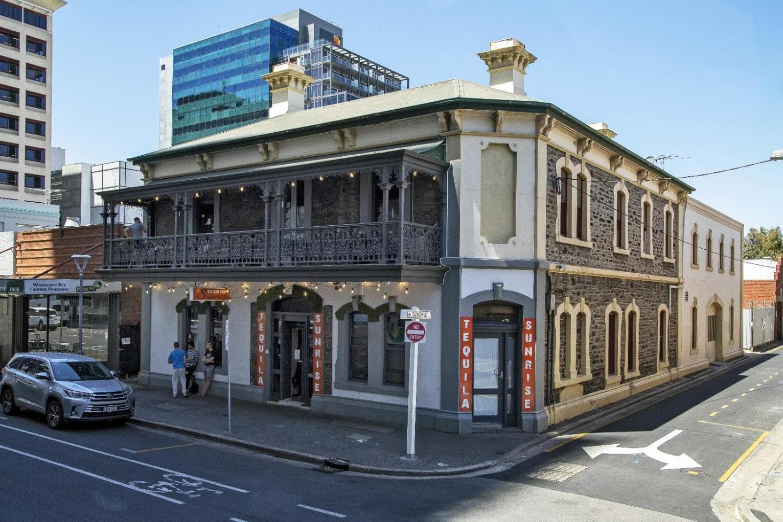 Tequila Sunrise Hostel Adelaide