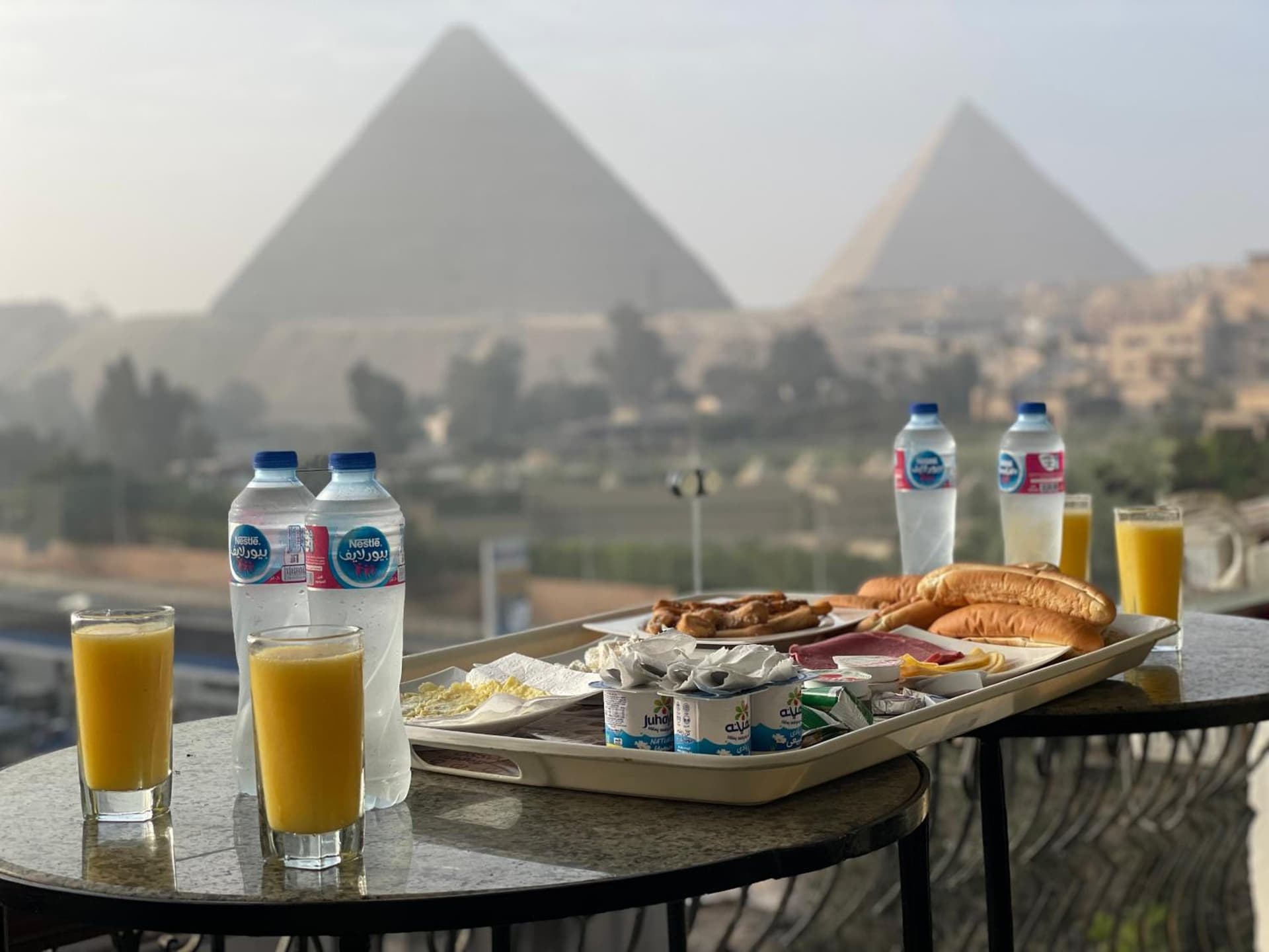 Unique Pyramids View INN