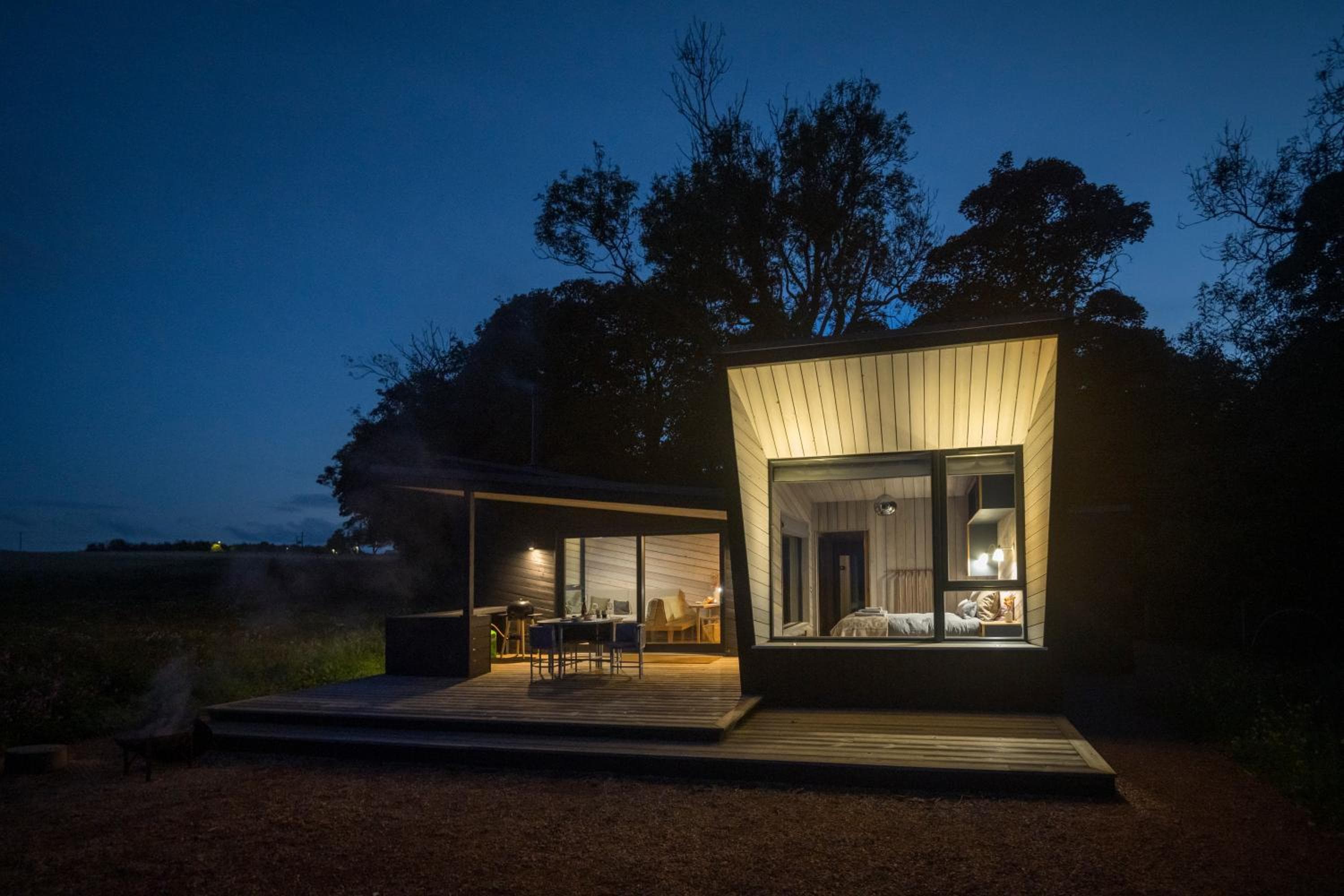 Off Grid Travel at Cambo Estate