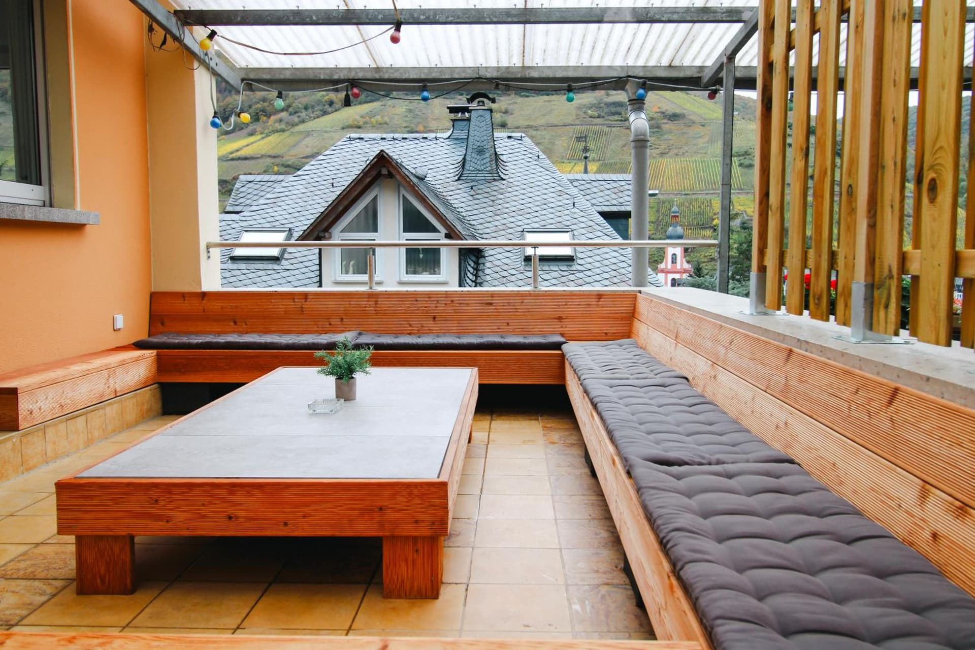 Chill Out Area, Sauna & Wirlpool, grandiose Aussicht, Grill, große Terrasse, Zentrum nah