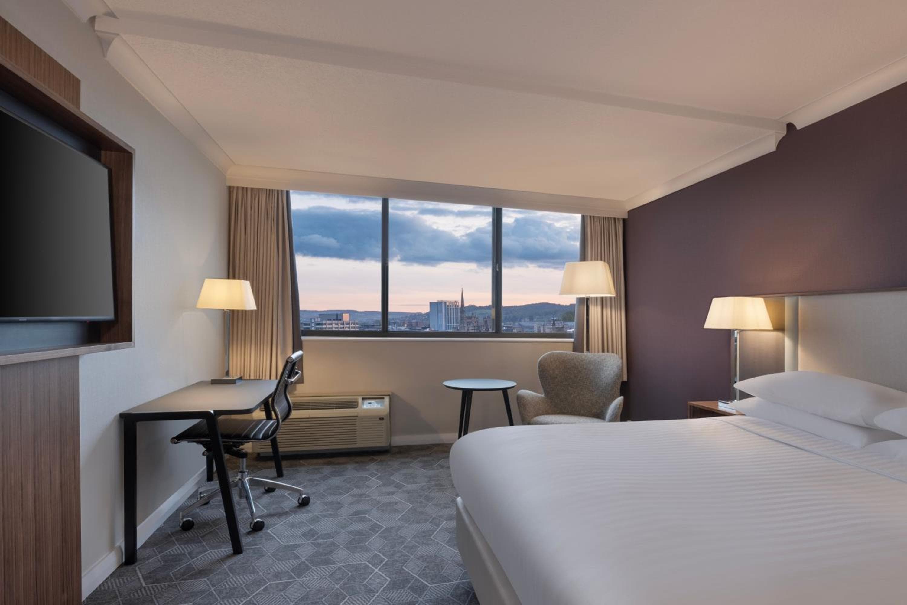 Delta Hotels by Marriott Bristol City Centre 2