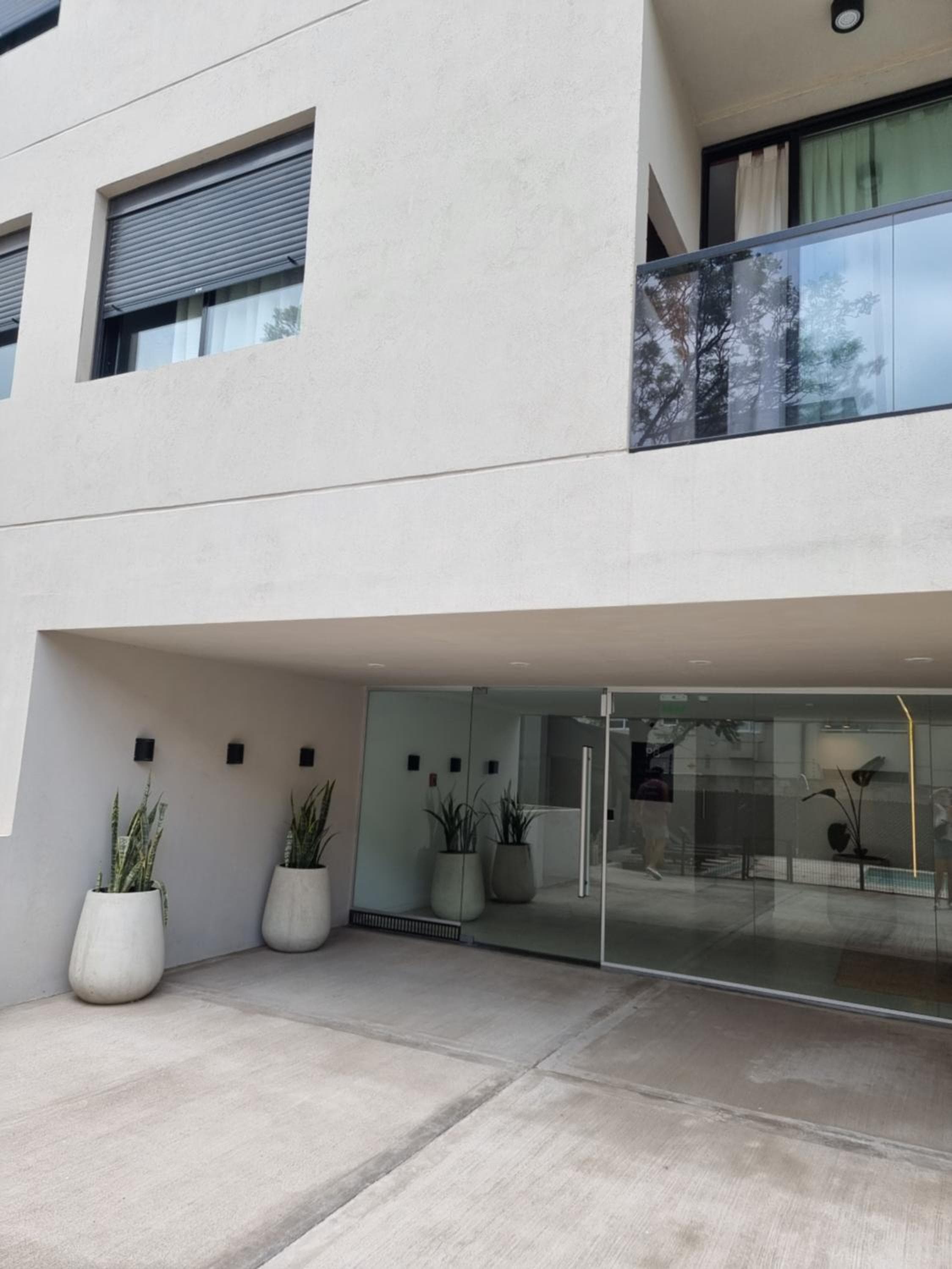 Dpto en Planta Baja Cba Cap con seguridad