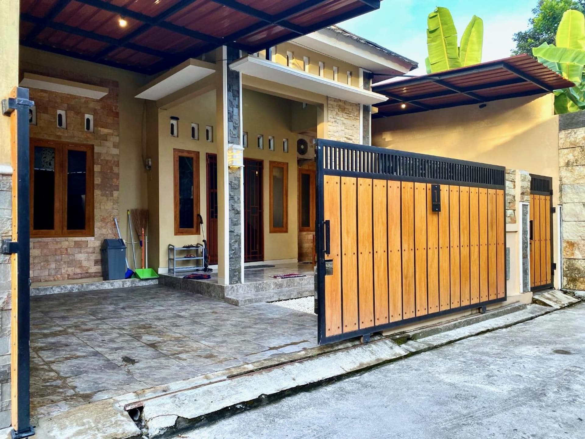 DMoon Villa
