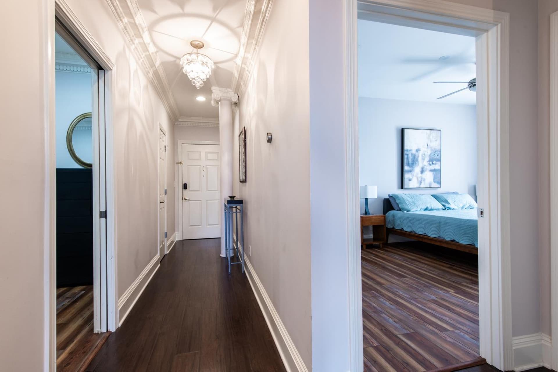 Luxe Louisville Condo~King BR~Near YUM Center 4