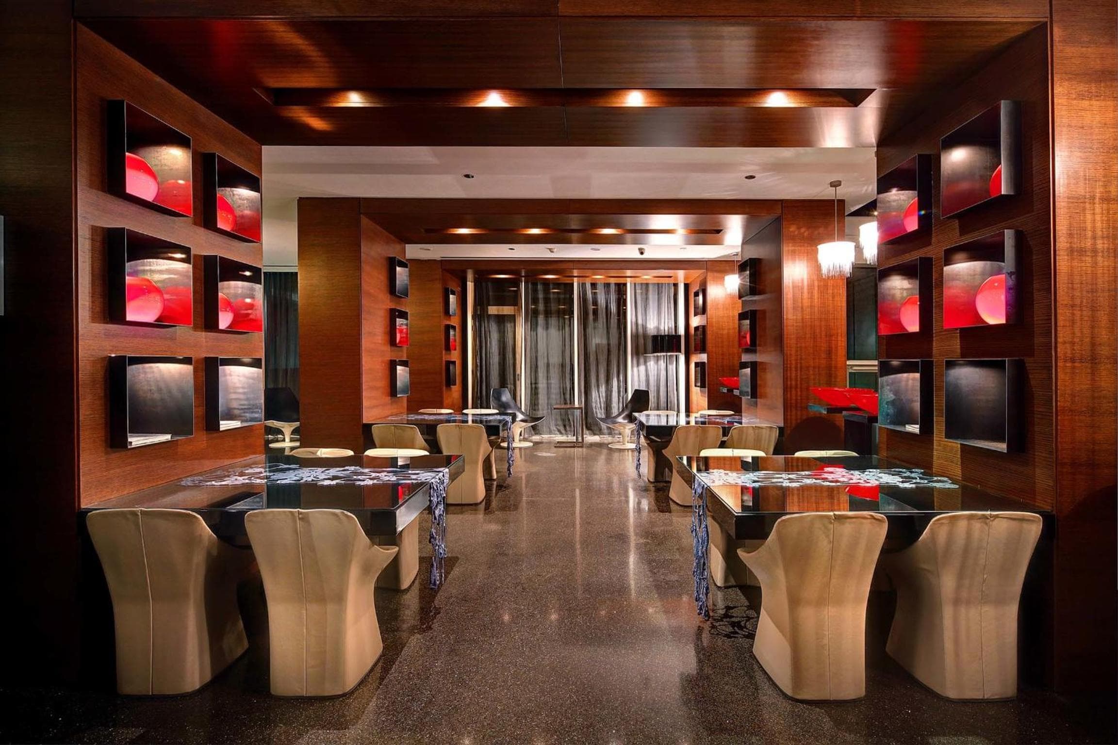 Olivia Plaza Hotel 3