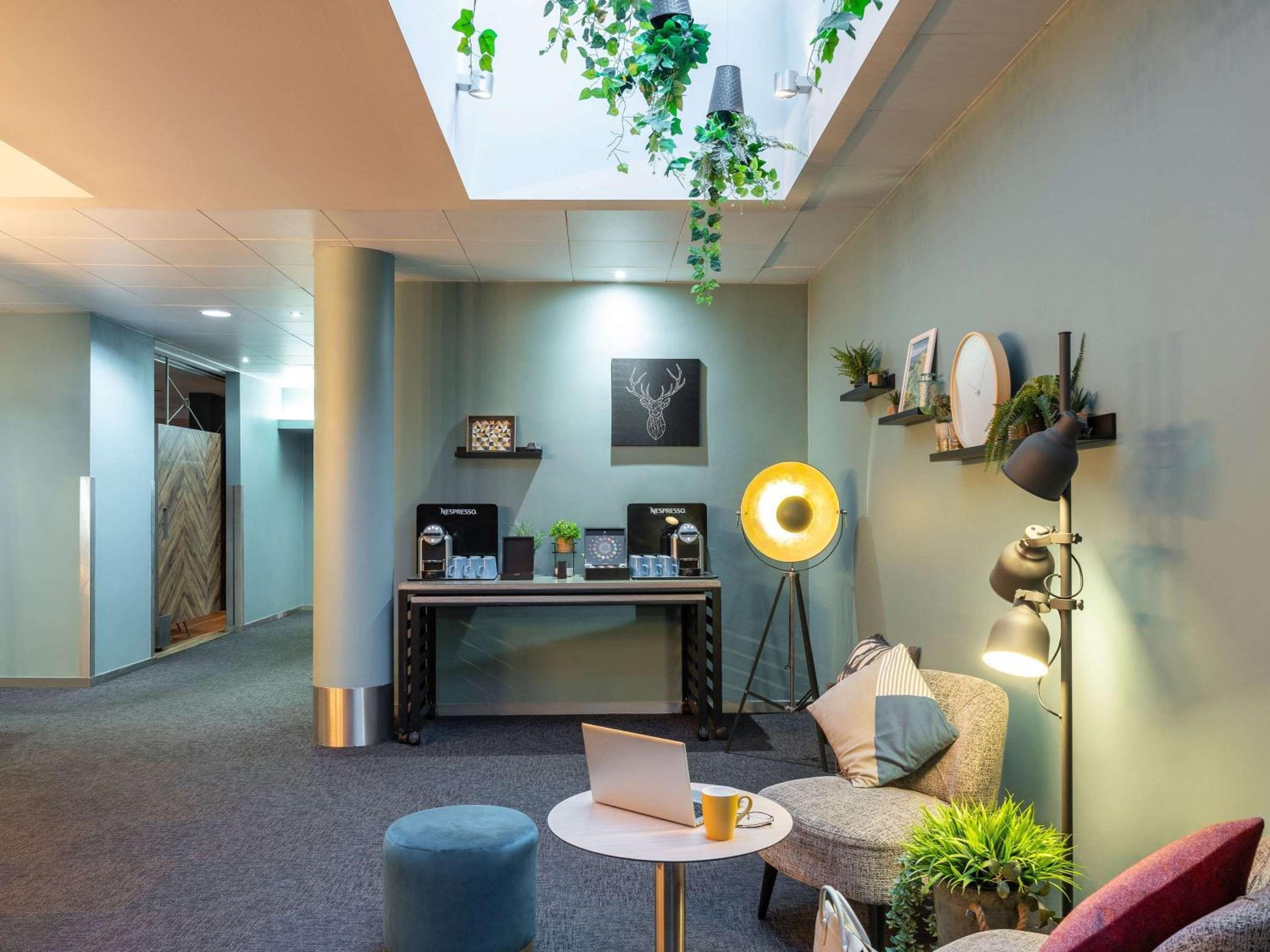Novotel Edinburgh Centre 3