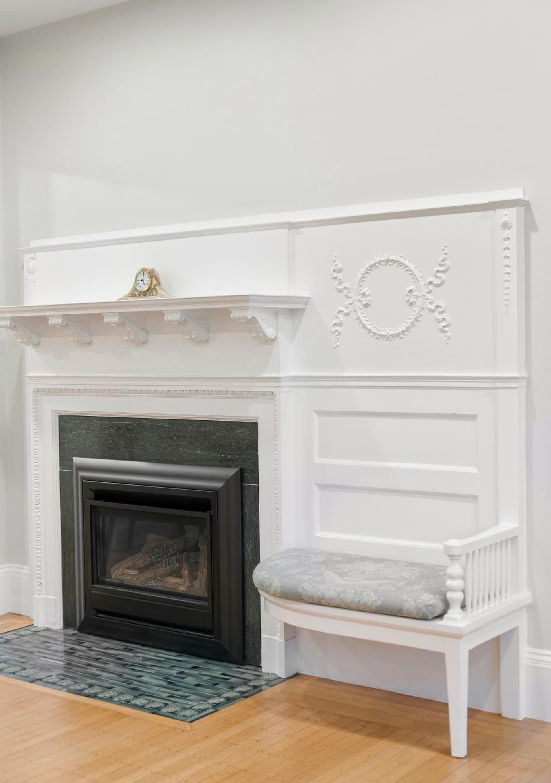 Charlesgate Suites 4