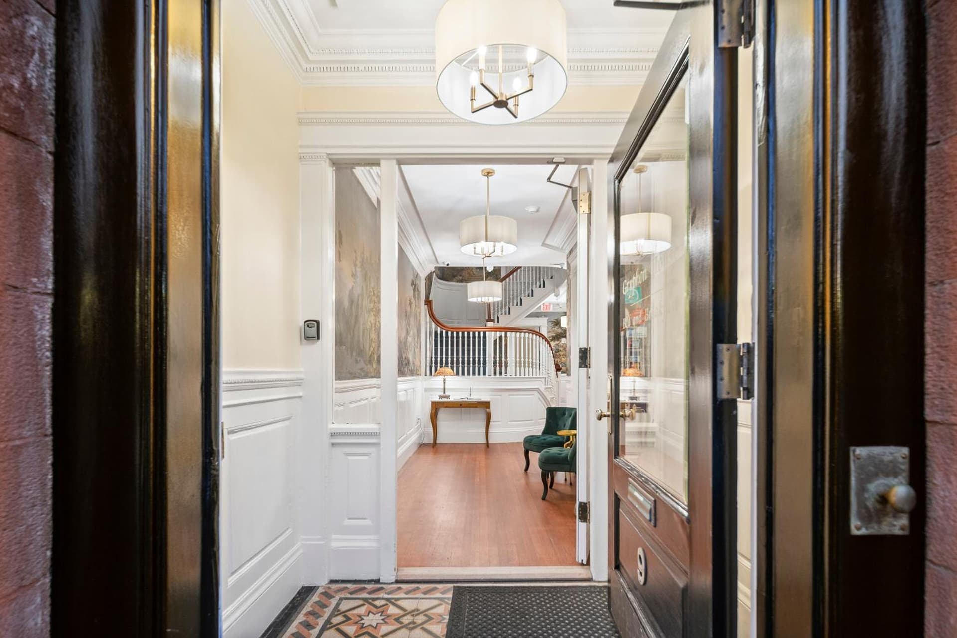 Charlesgate Suites