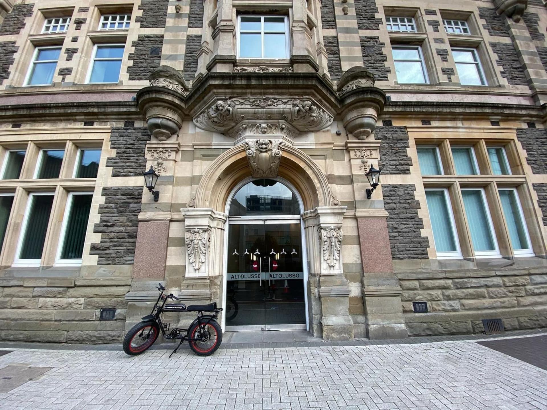 Luxury Cardiff City Centre Apartments