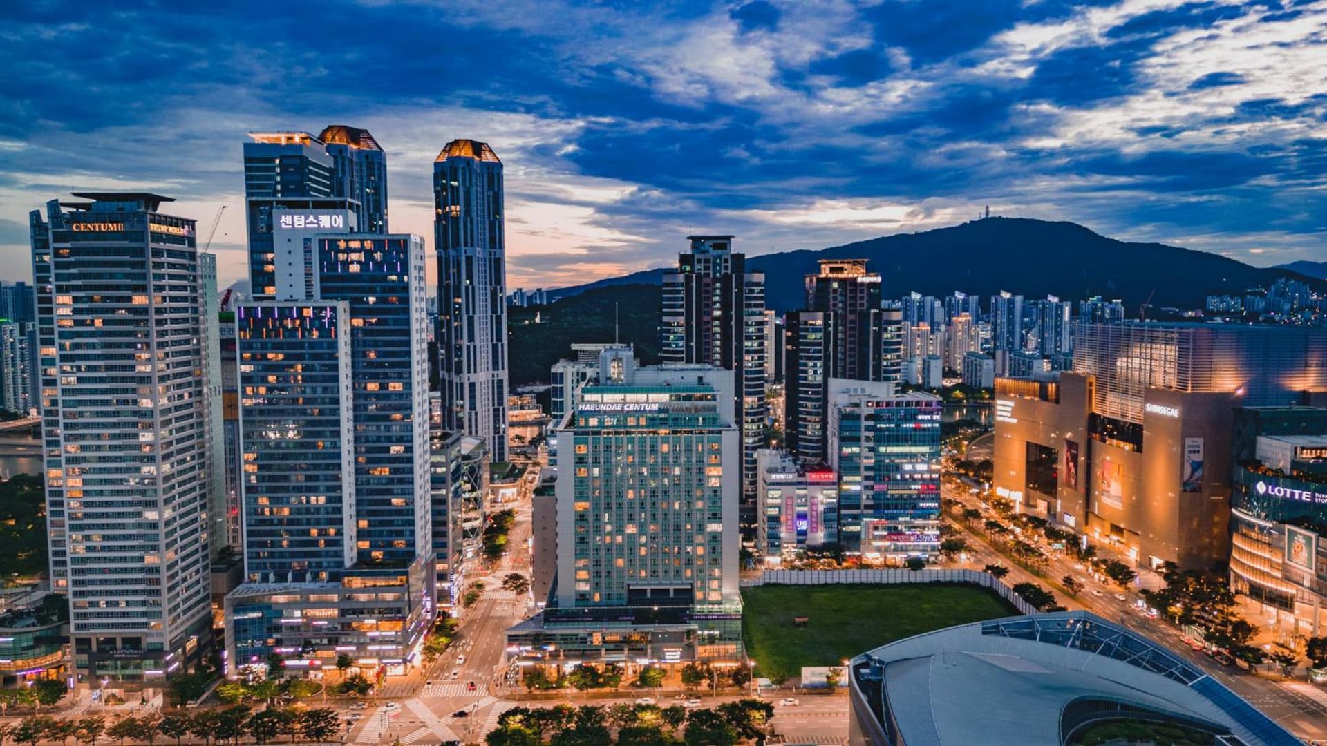 Centum Convention Hotel In Centum