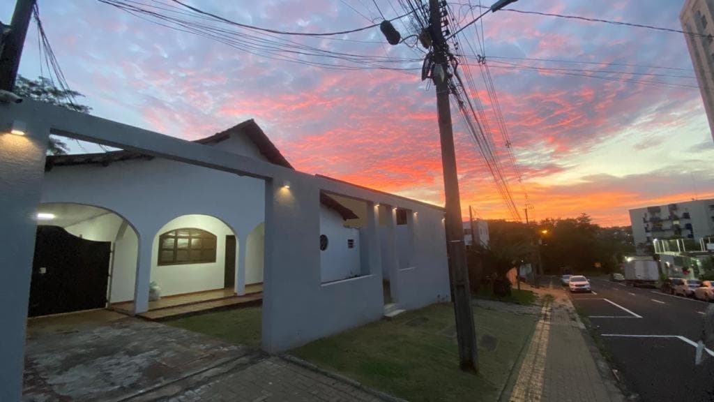Quarto privativo no centro de Foz
