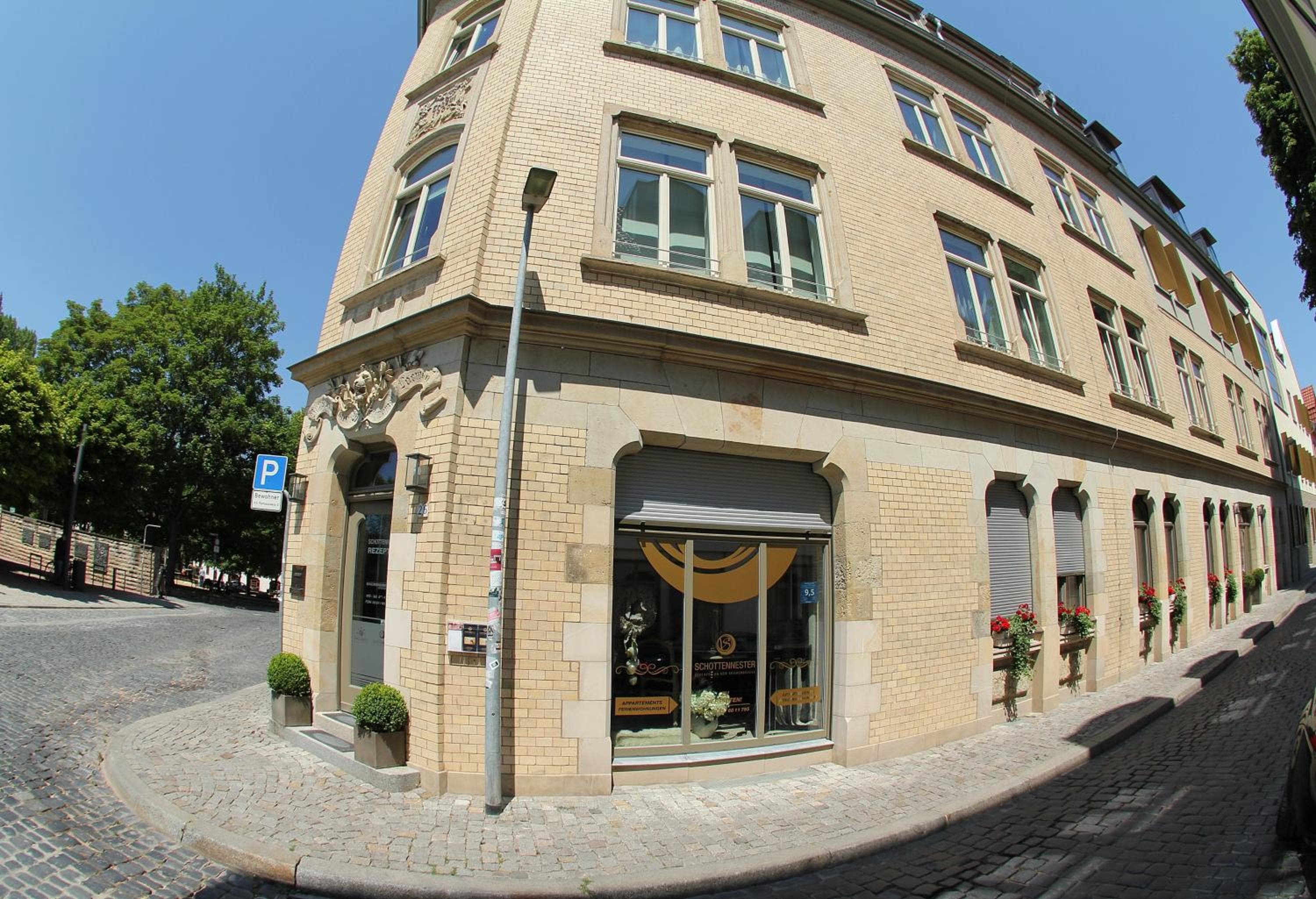 Schottennester Schlafen an der Krämerbrücke
