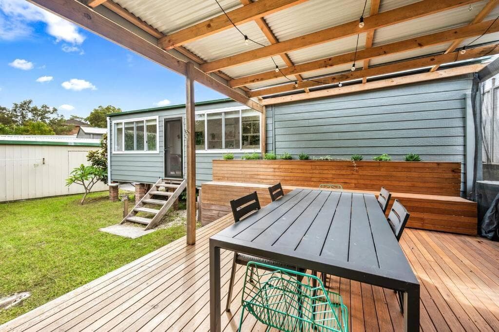 Convenient 3/bedroom Guest House in Adamstown