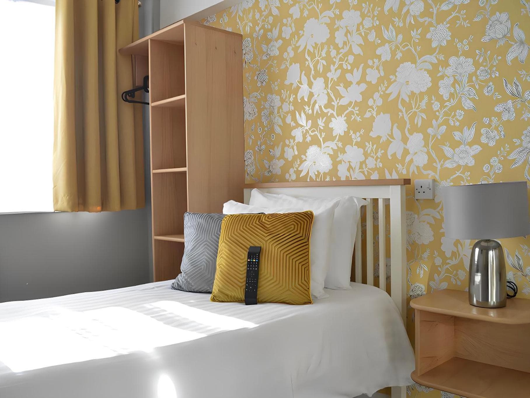 The Star Hotel 4