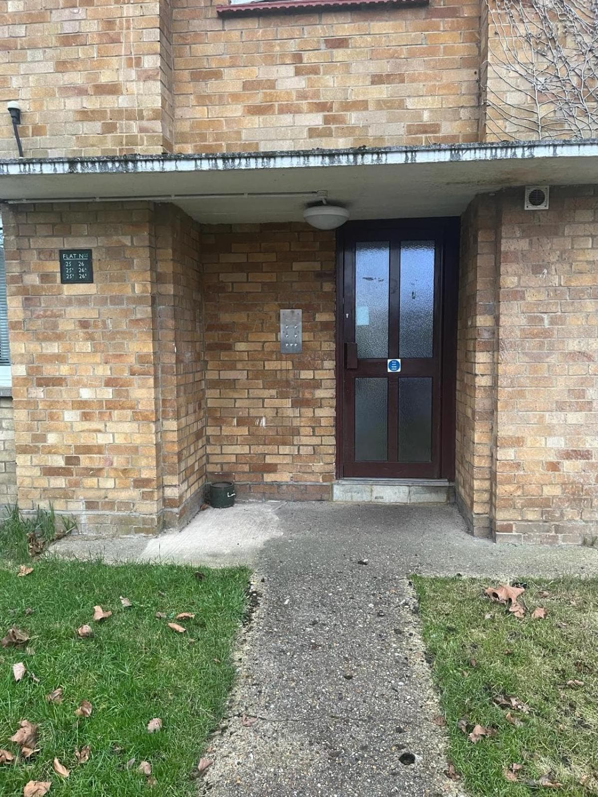 New Stylish 2-Bed Retreat in Central Windsor