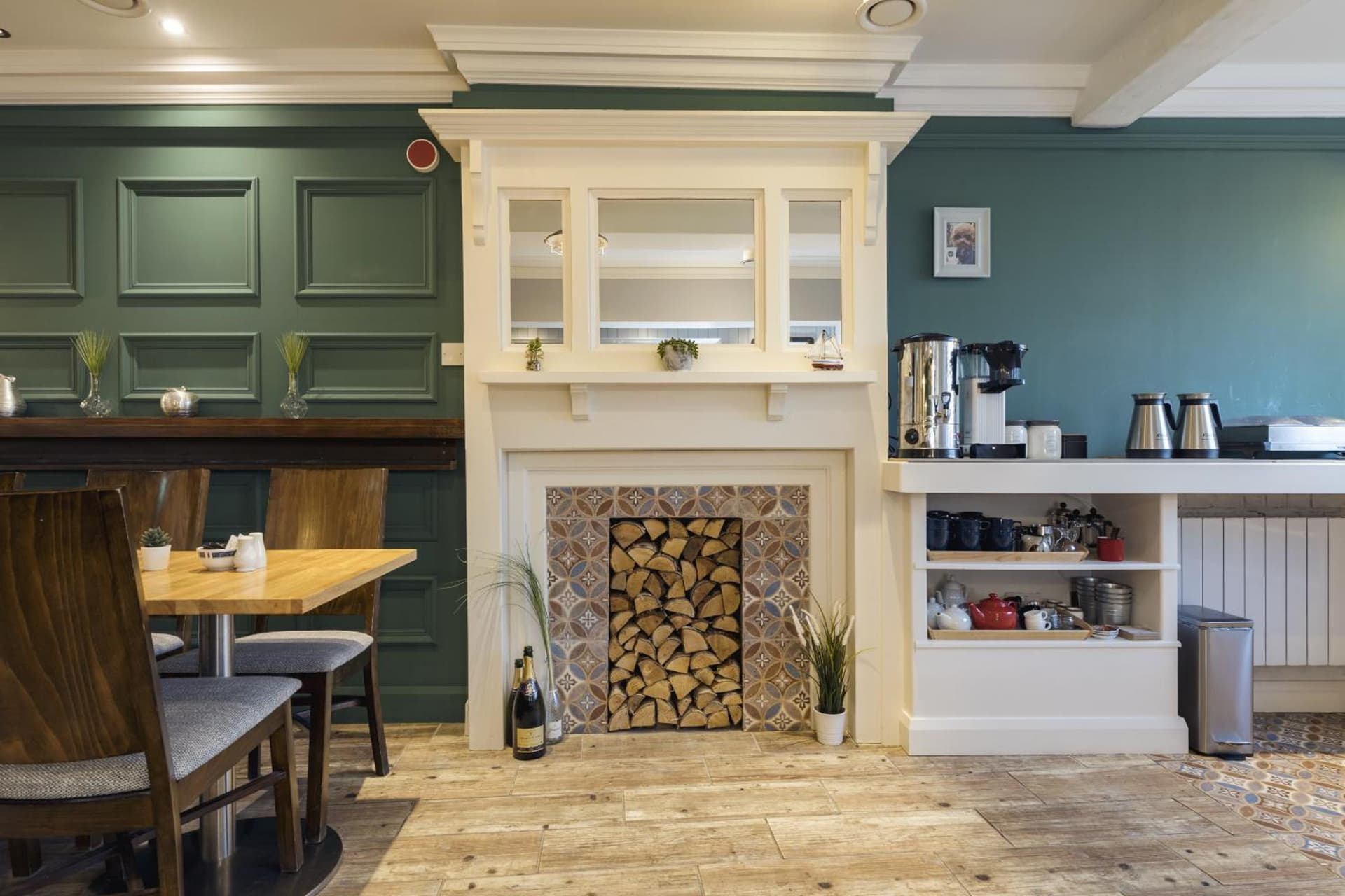 Port 56 Guesthouse