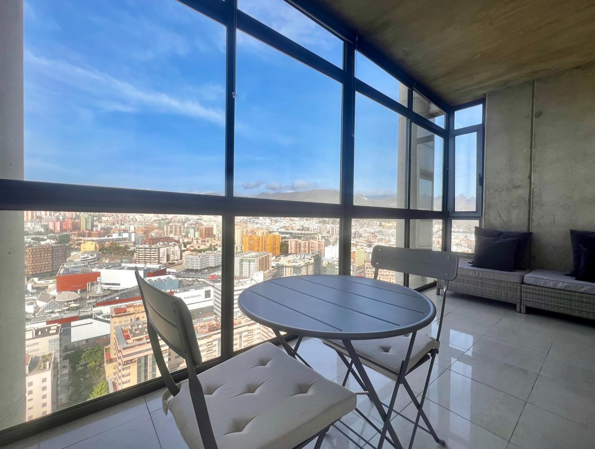 29 Floor. Home Suite Home