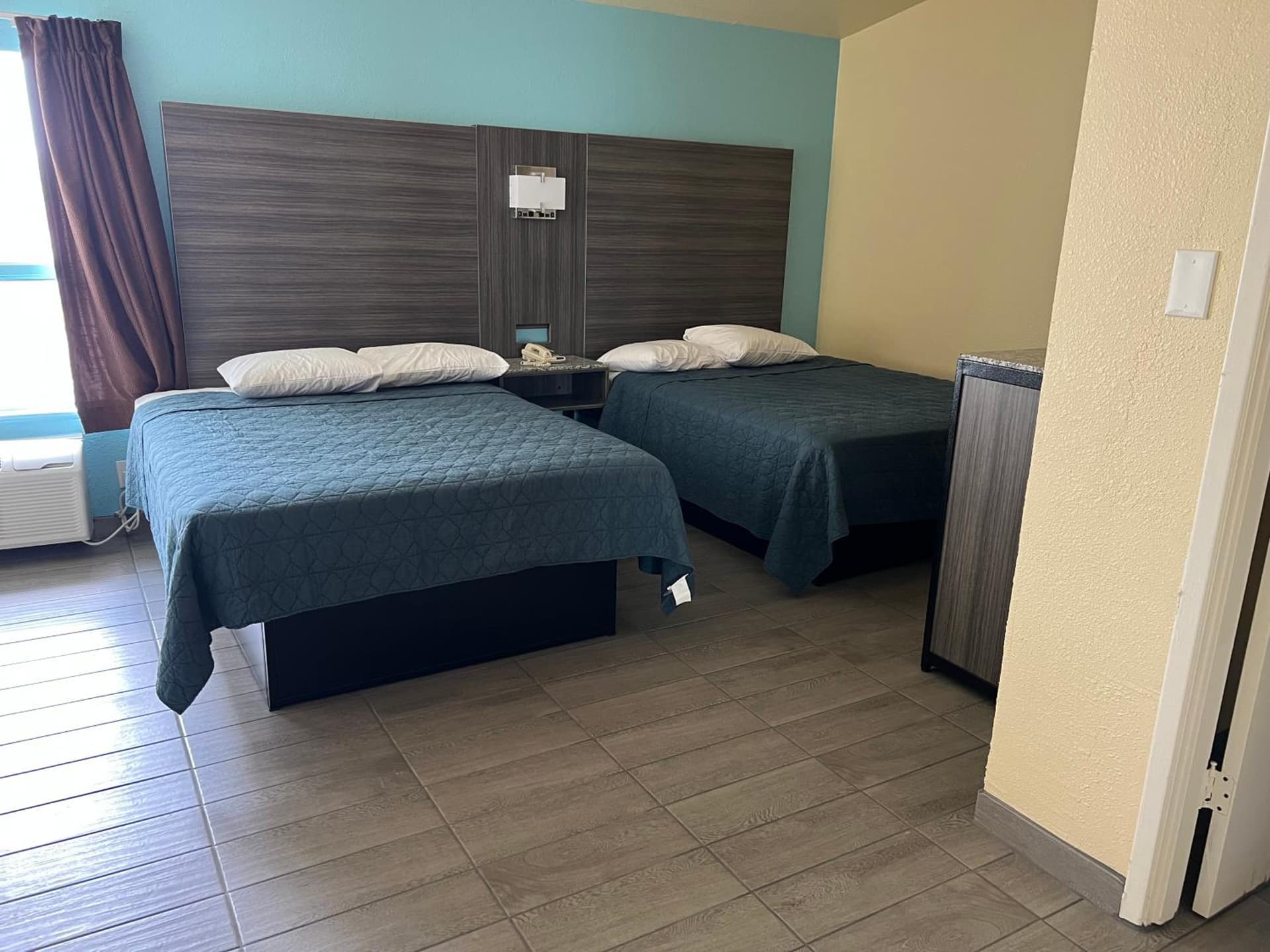 EL TEJAS MOTEL