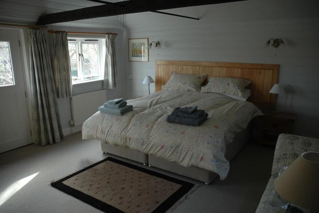 The Granary at Palm Tree House in S.E. Kent