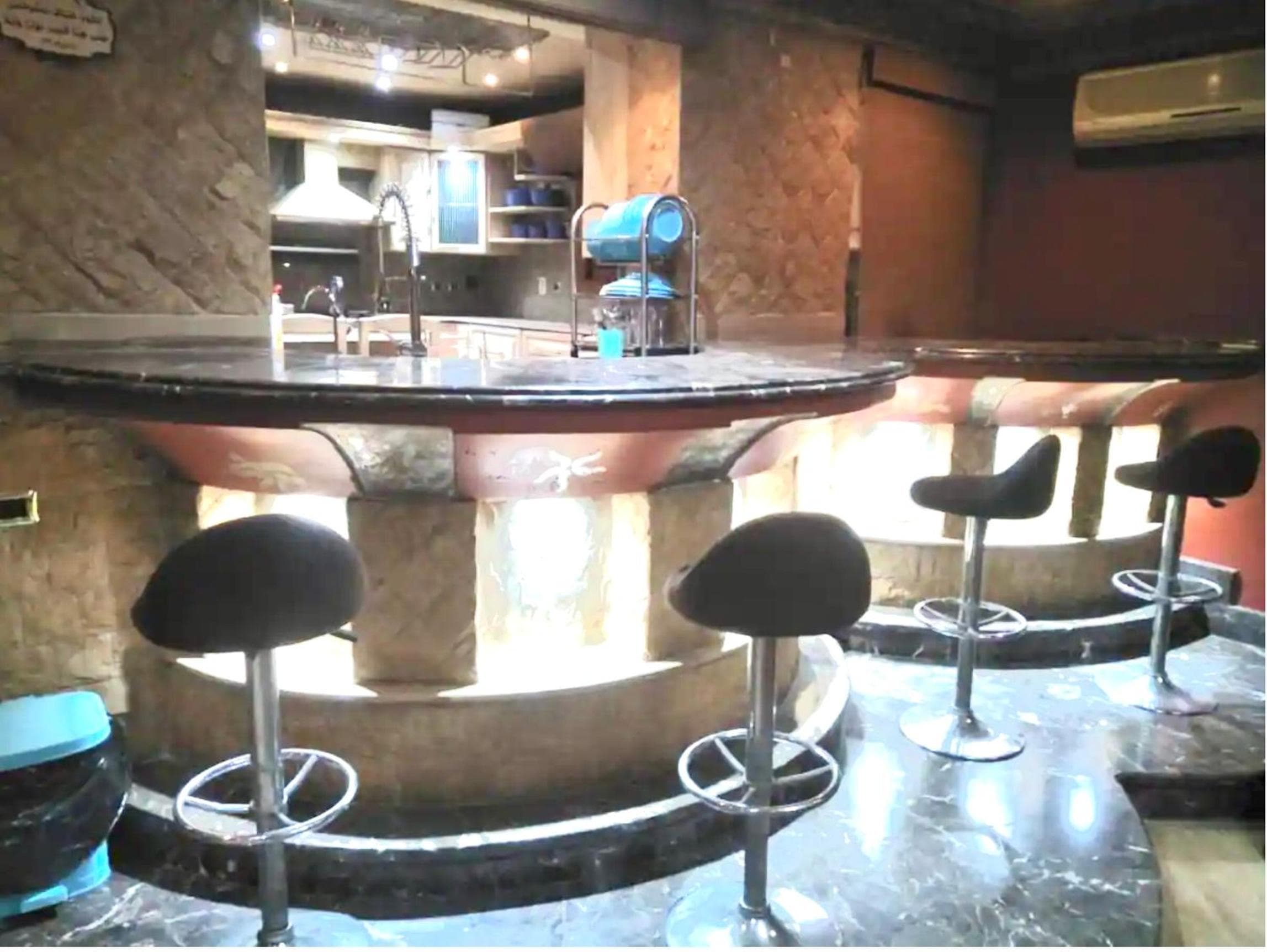 *Luxury Apartment in Cairo*