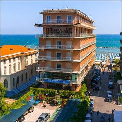 Diplomat Marine SeaFront Hotel Full Board - Pasti Inclusi