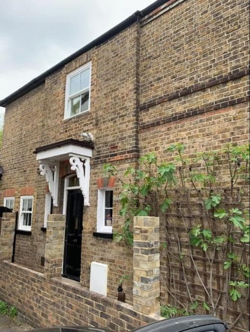 Windsor/Legoland/Ascot charming 3BR home in centre